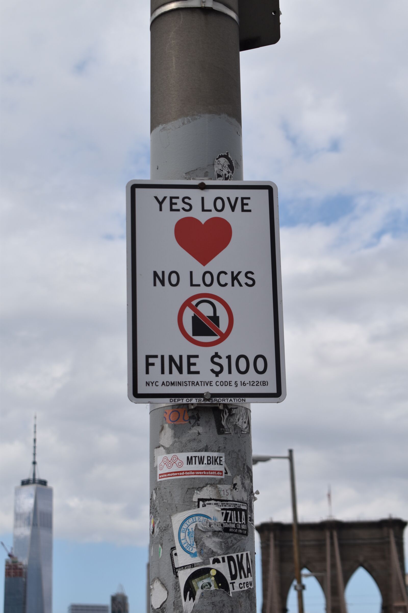Nikon D5500 sample photo. Brooklyn, bridge, heart, love photography