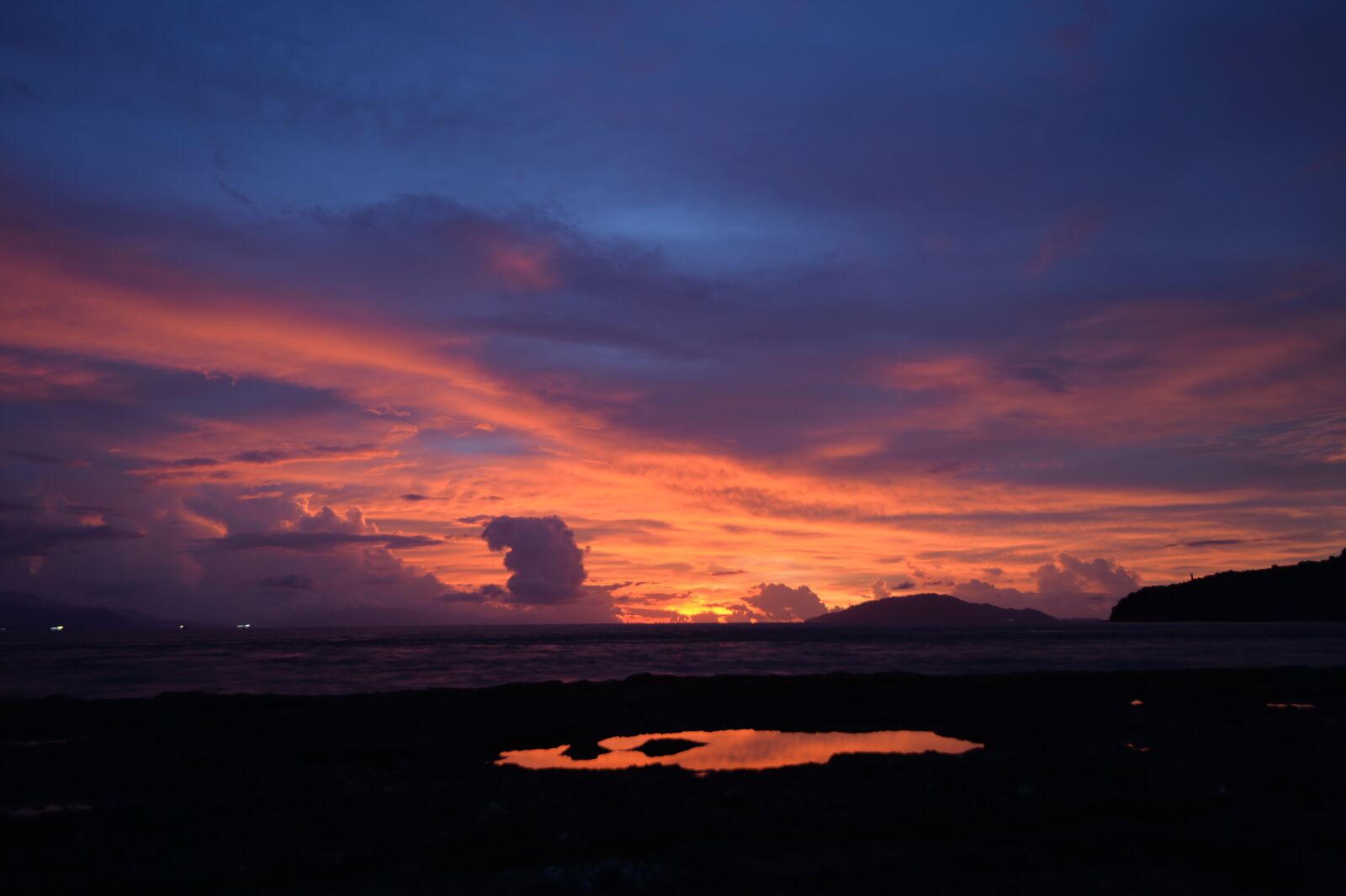 Nikon Df sample photo. Sunset, travel, coastal photography