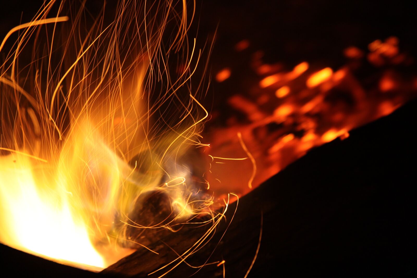 Canon EOS 50D sample photo. Abstract, blaze, bonfire photography