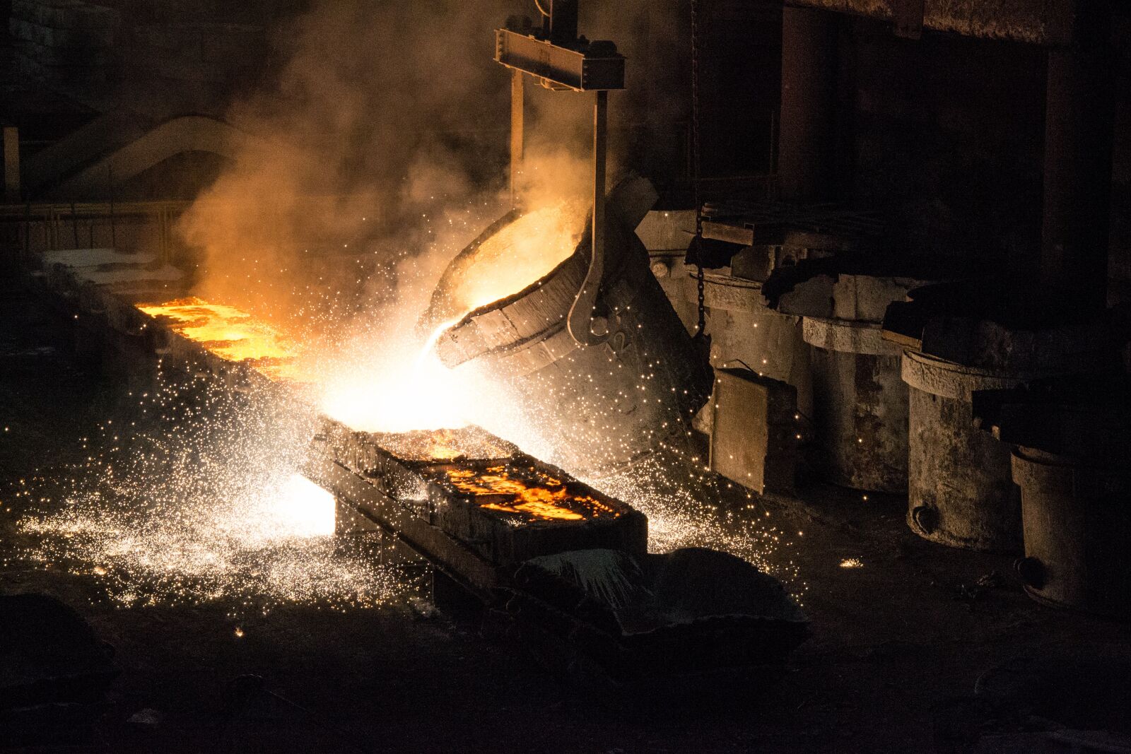 Nikon D3100 sample photo. Metallurgy, a ferro-alloy, the photography