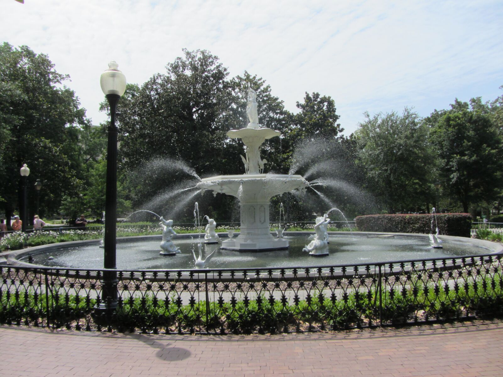 Canon PowerShot SX230 HS sample photo. Fountain, water fountain, water photography