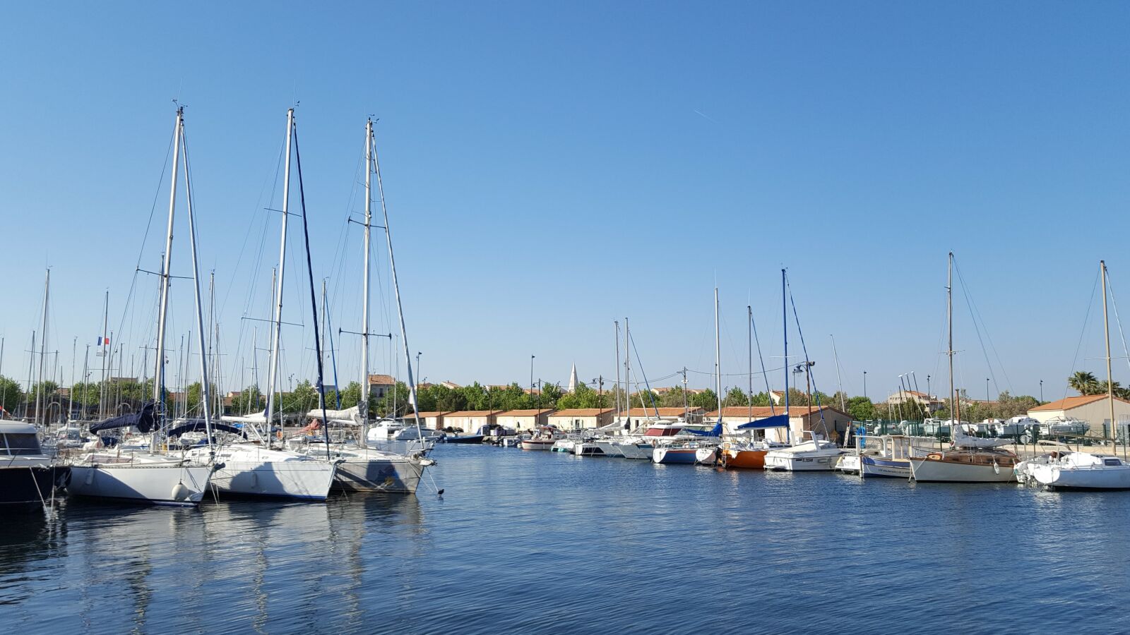 Samsung GALAXY S6 edge sample photo. Port, water, sky photography