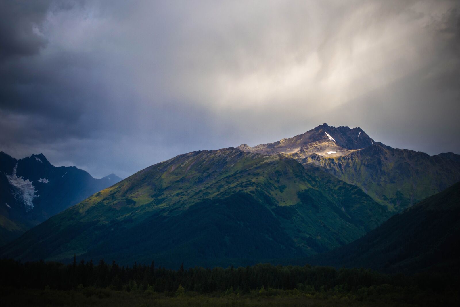 Nikon D5200 sample photo. Mountain peak, mountain, snow photography