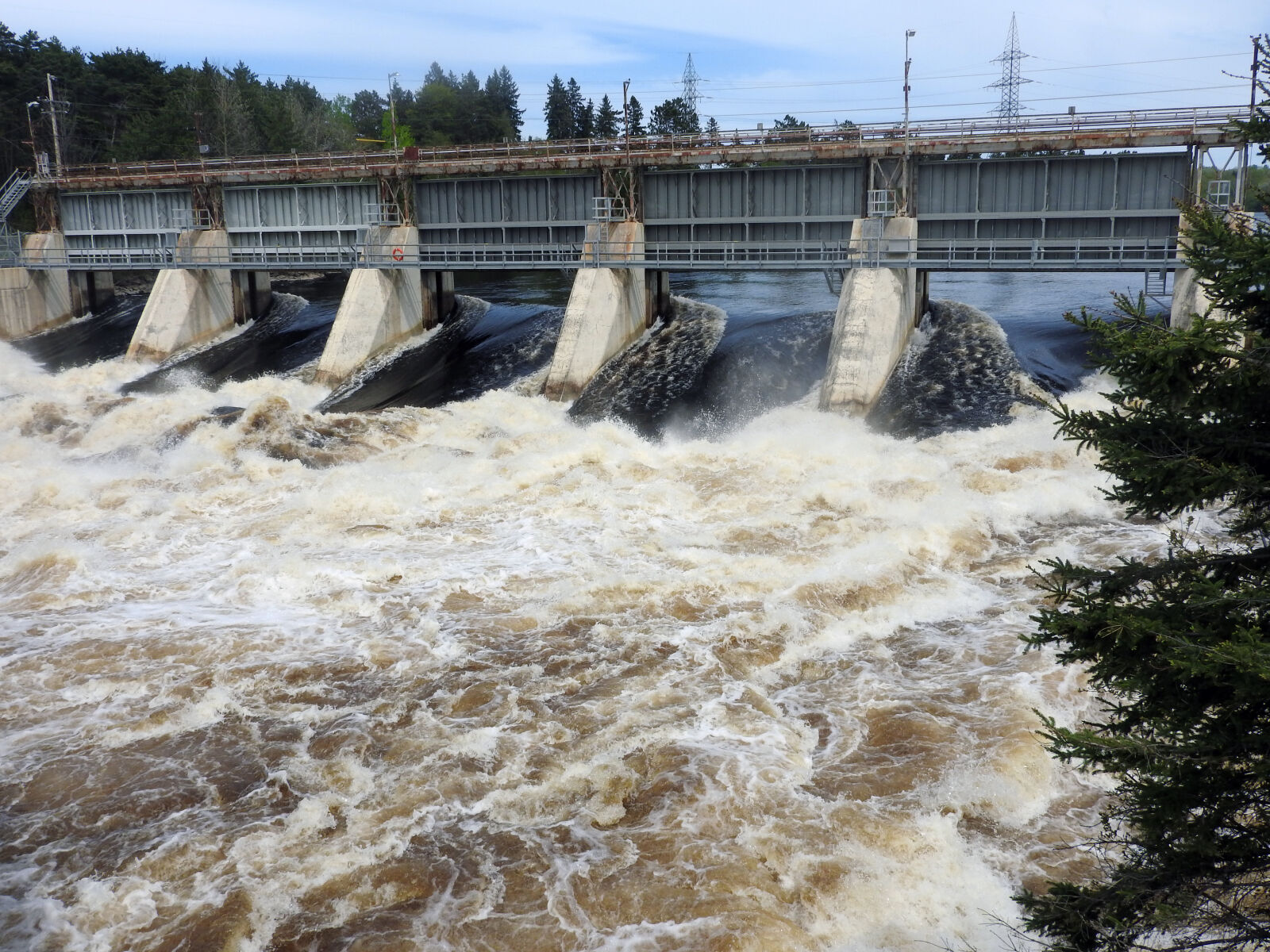 Nikon Coolpix P610 sample photo. Dam, falls, river, shawinigan photography