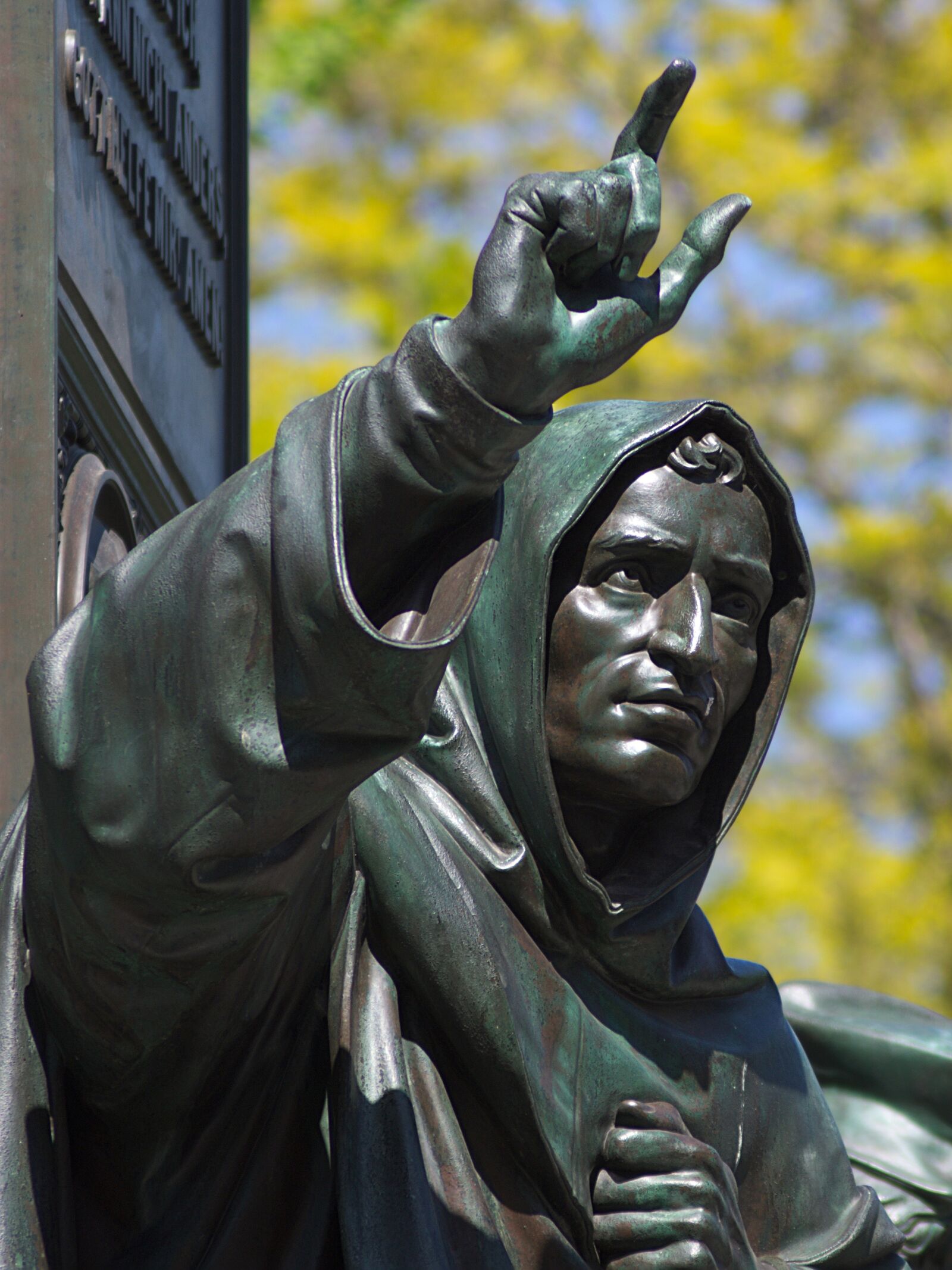 Pentax K-50 sample photo. Savonarola, monk, monument photography