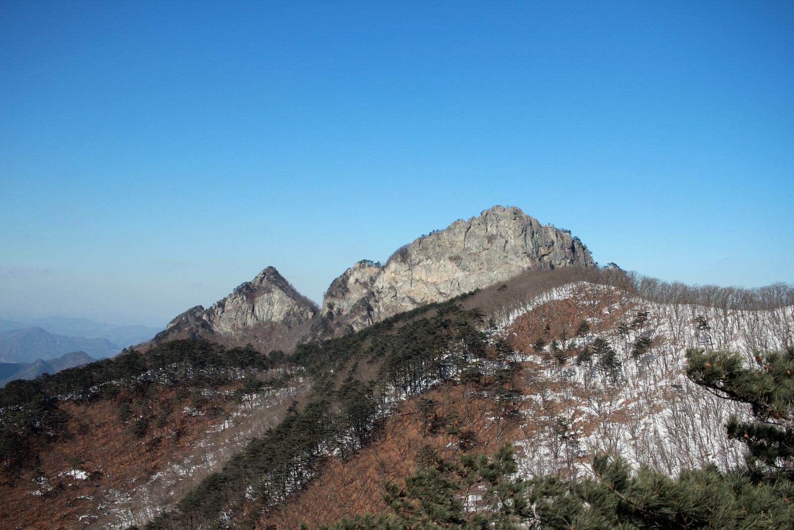 Canon EF-S 24mm F2.8 STM sample photo. Mountain, nature, scenery photography