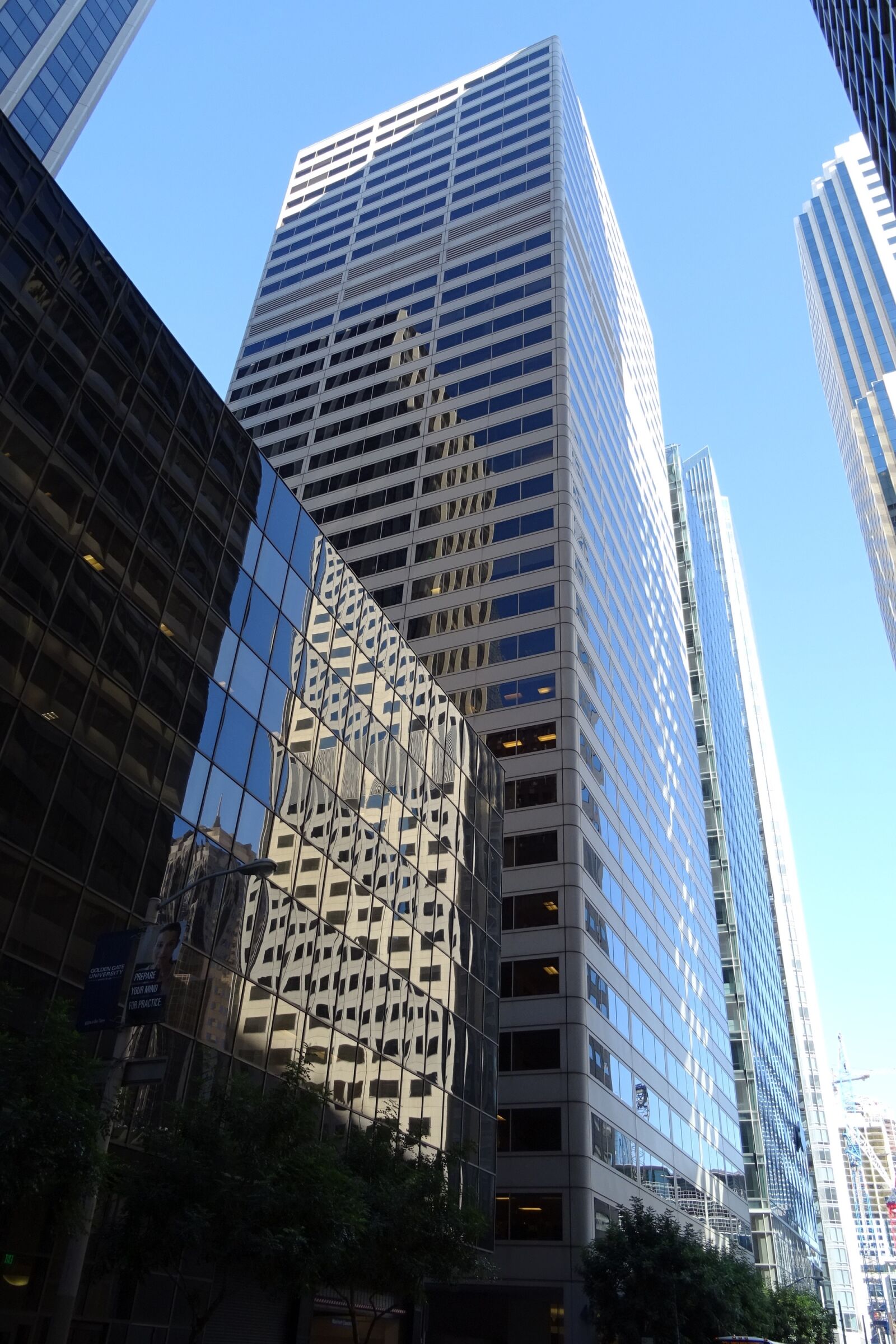 Sony DSC-HX60V sample photo. Skyscraper, skyline, cityscape photography