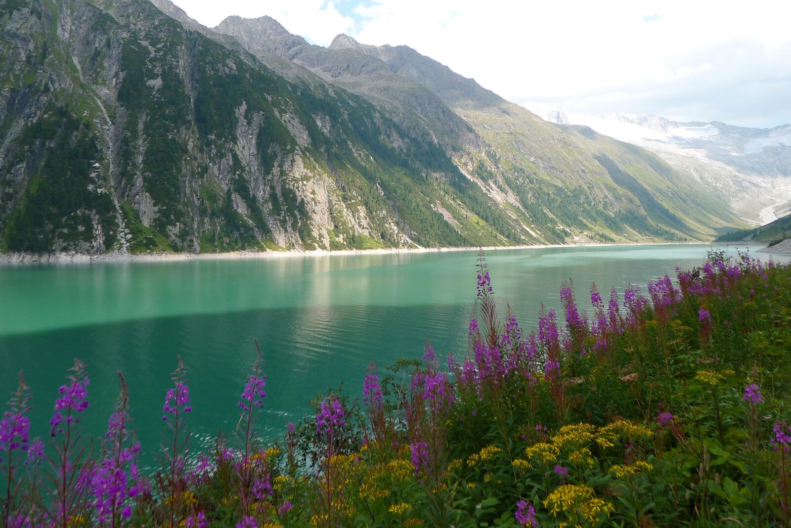 Panasonic Lumix DMC-LX5 sample photo. Lake, bergsee, reservoir photography