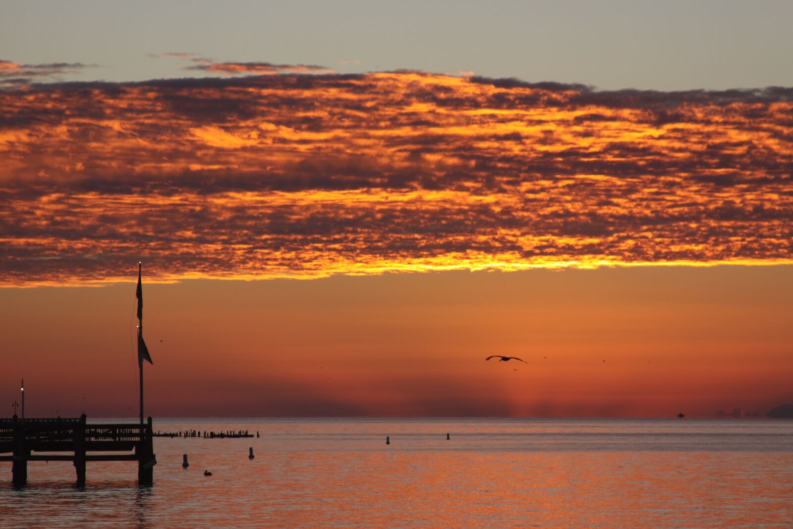 Canon EOS 50D sample photo. Sunset, body of water photography