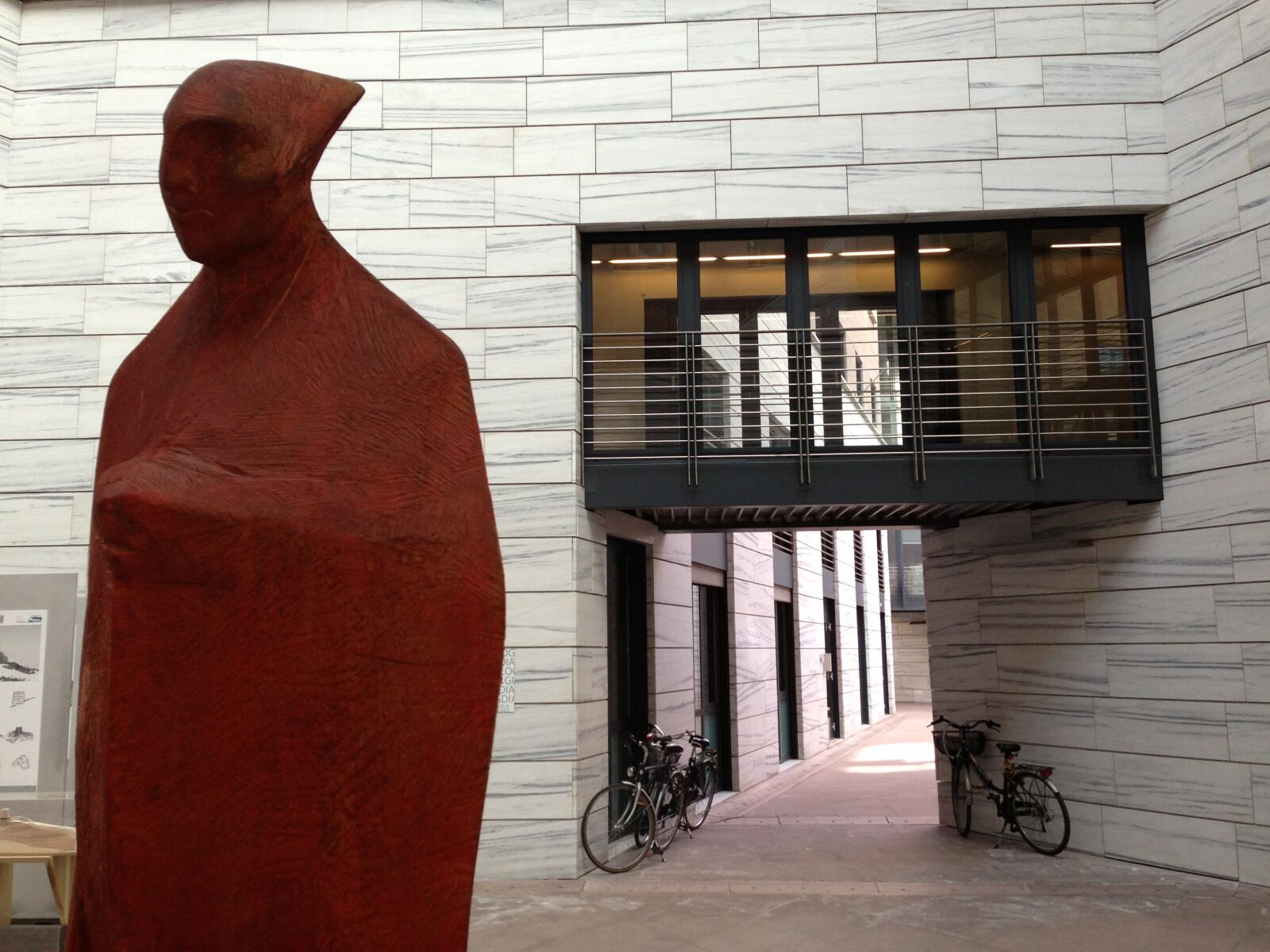 Apple iPhone 5 sample photo. South, architecture, palazzo photography