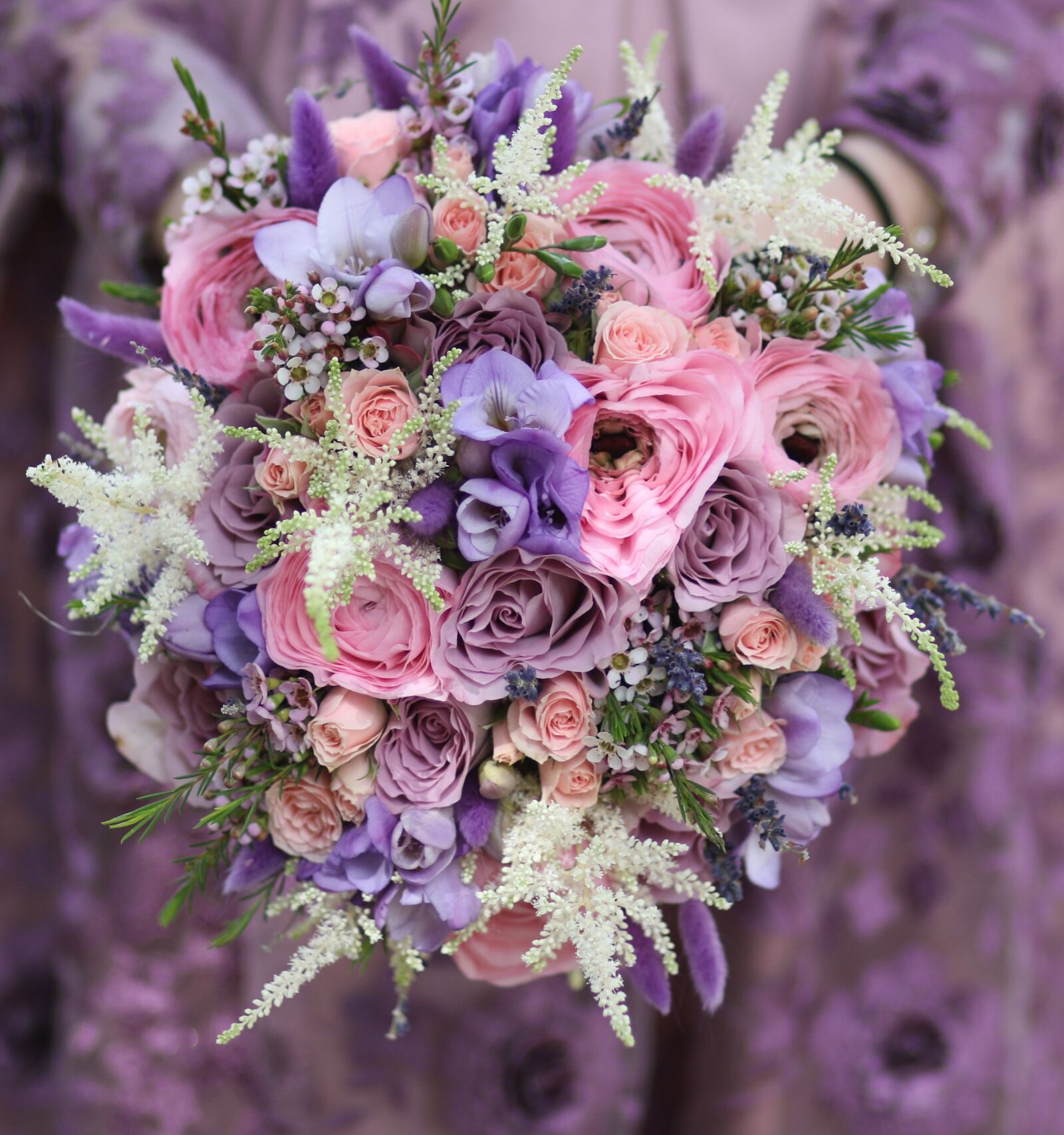 Canon EF 85mm F1.8 USM sample photo. Flowers, bouquet, pink photography