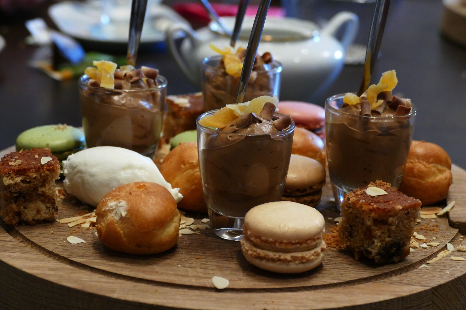 Panasonic Lumix DMC-FZ1000 sample photo. Dessert, culinary, snacks photography