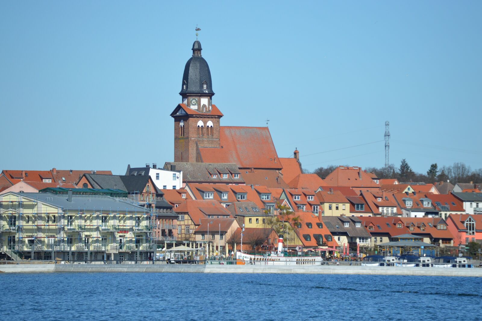 Nikon D3200 sample photo. City, goods, müritz photography