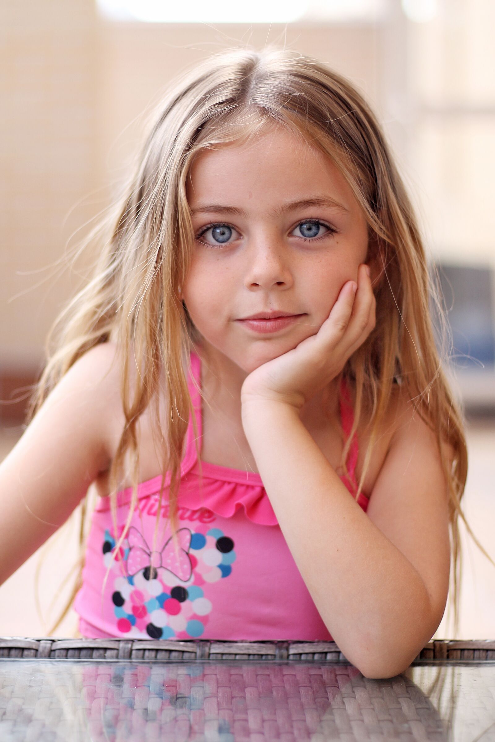 Canon EOS 1100D (EOS Rebel T3 / EOS Kiss X50) + Canon EF 50mm F1.8 STM sample photo. Children, smile, eyes photography