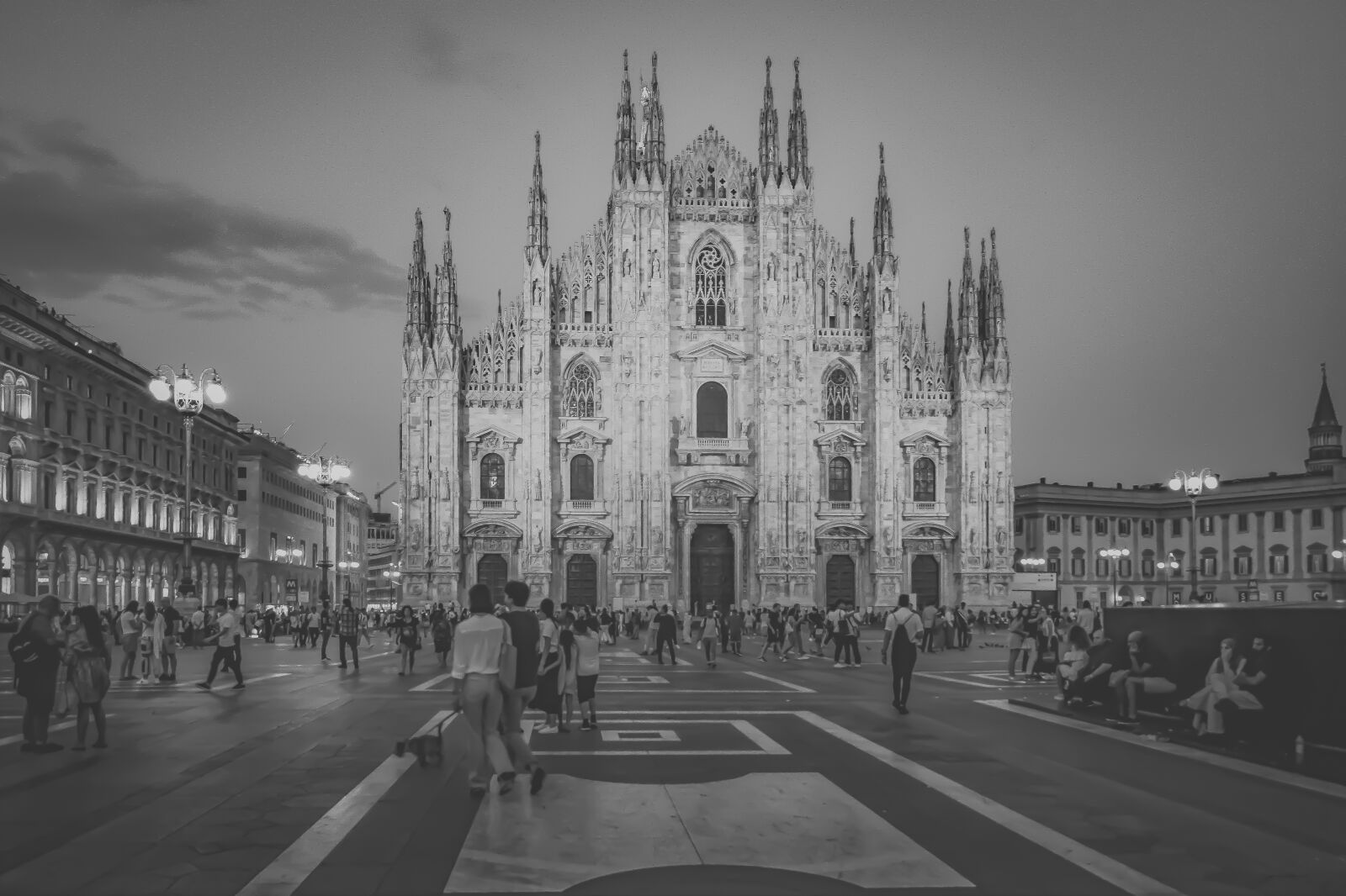 Nikon D3300 sample photo. Italy, milano, duomo square photography