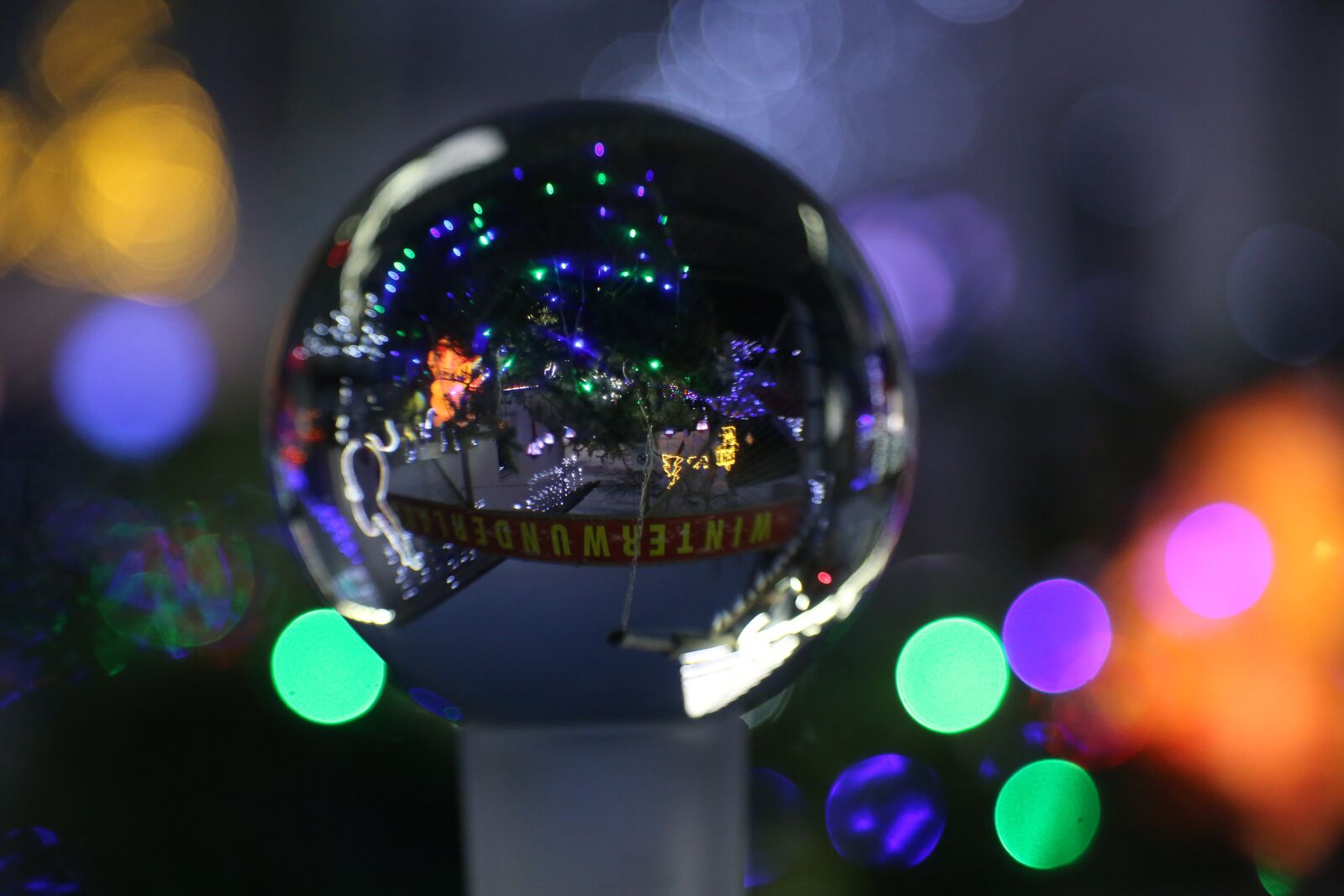 Canon EF 24-105mm F4L IS USM sample photo. Lighting, christmas, decoration photography