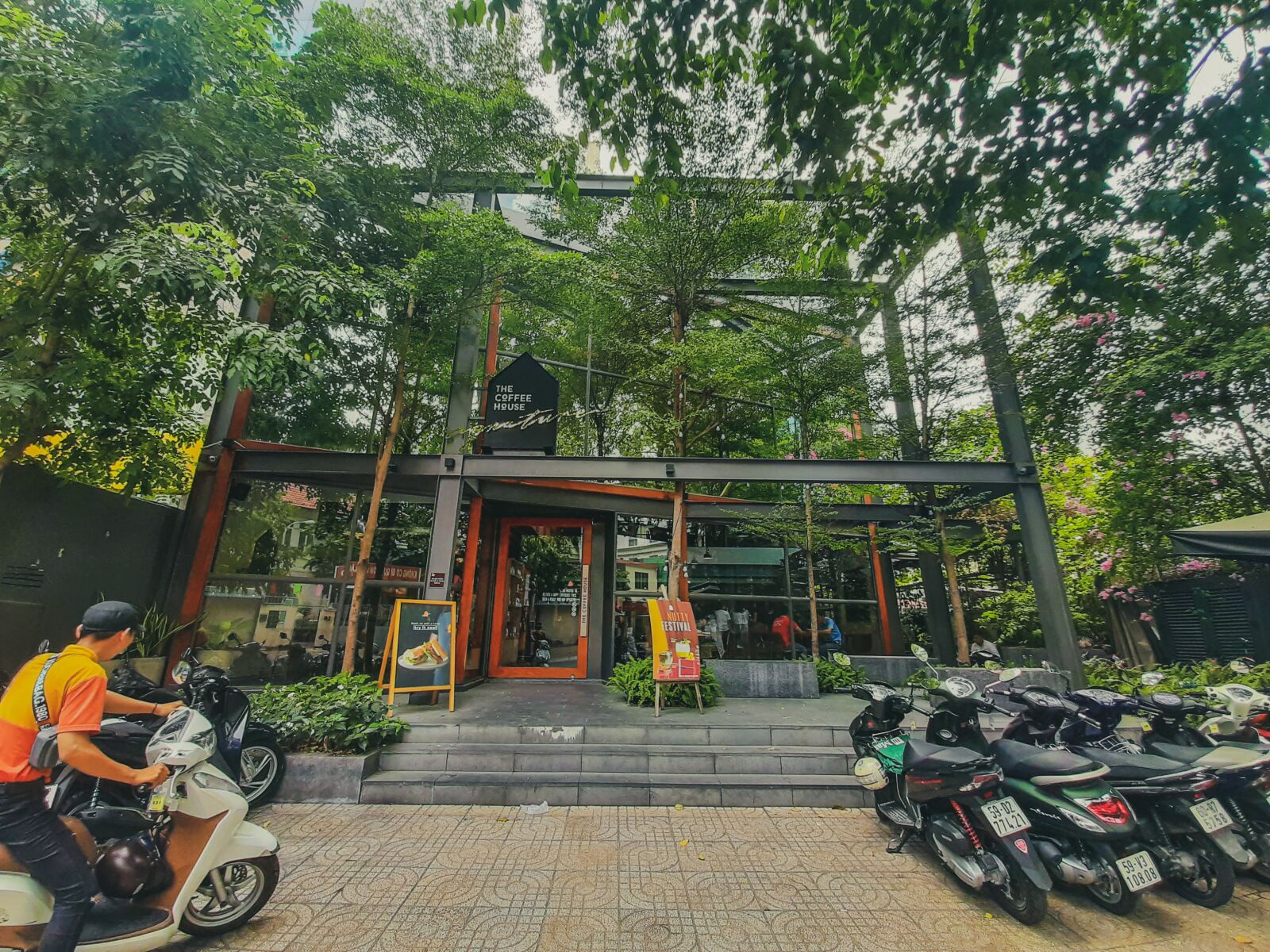 Samsung Galaxy A50 sample photo. Coffee, the coffee house photography