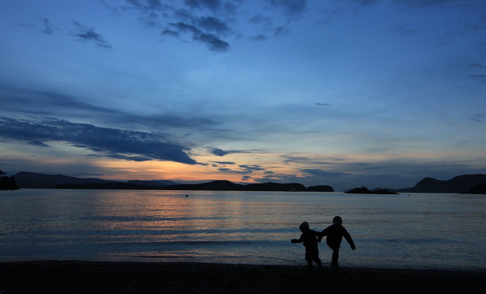 Canon EOS 550D (EOS Rebel T2i / EOS Kiss X4) sample photo. Home school holliday, home photography