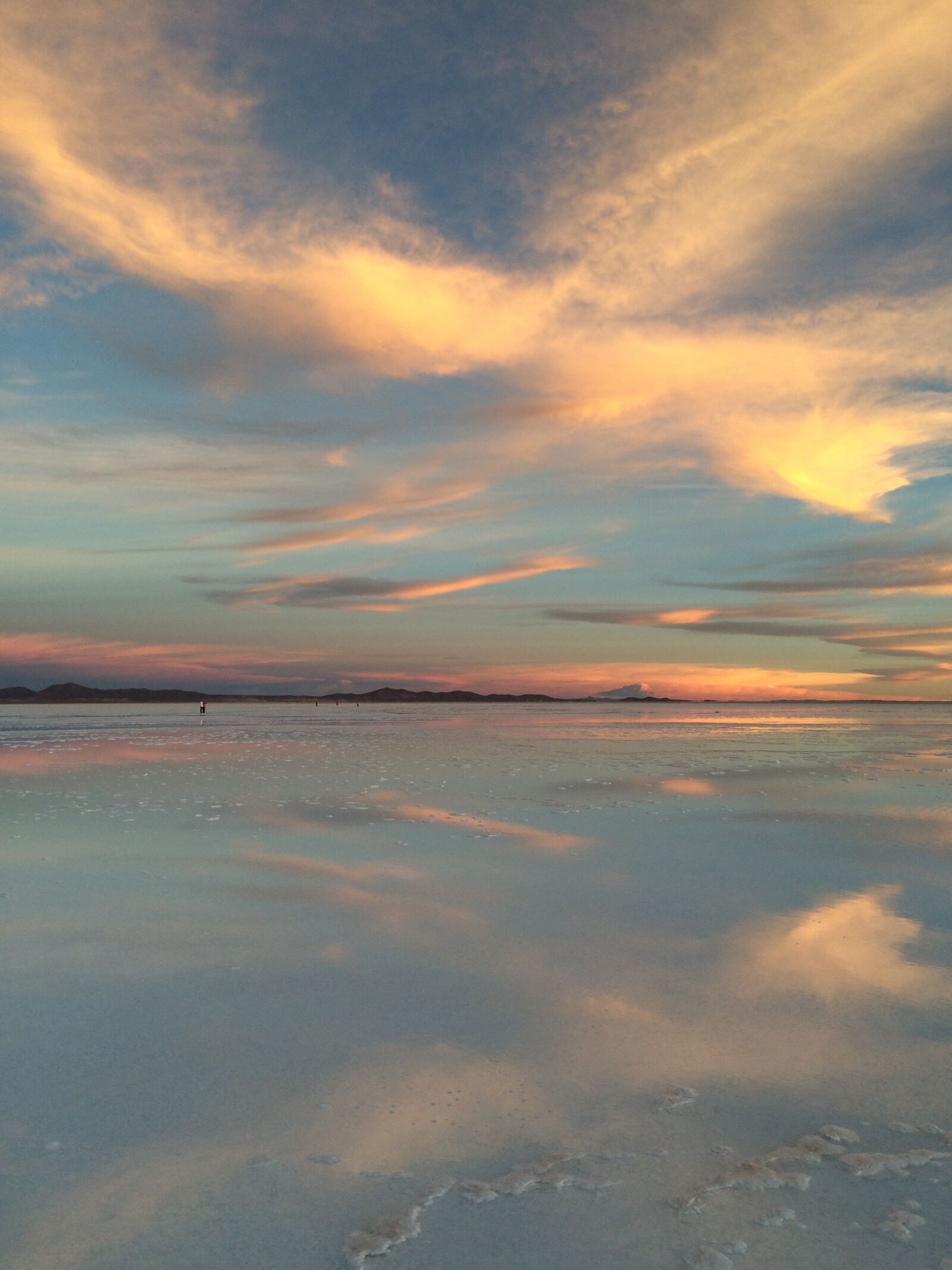 iPhone 5s back camera 4.15mm f/2.2 sample photo. Sky, lake, sunset photography
