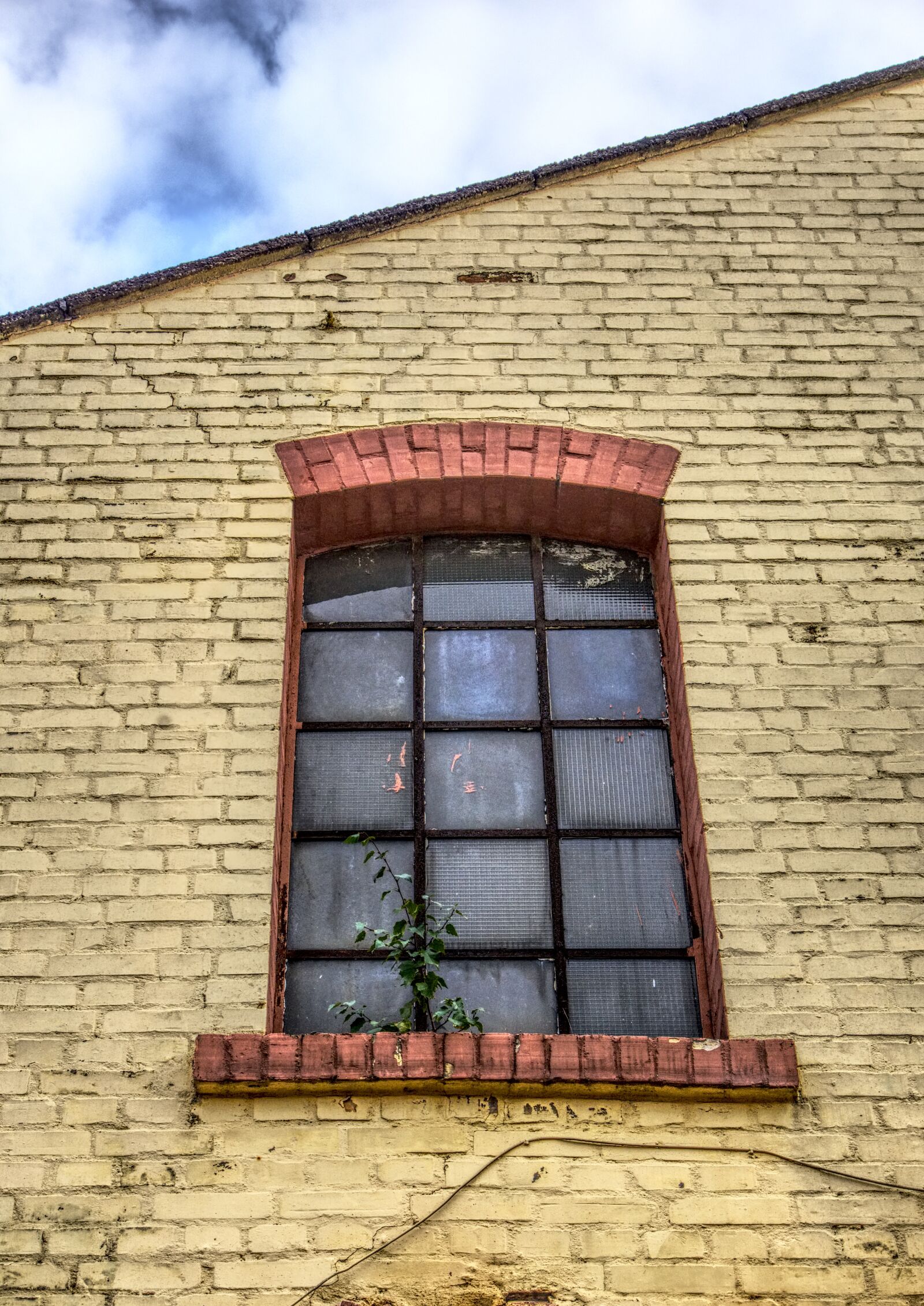 Sony a6000 sample photo. Window, industrial building, industrial photography