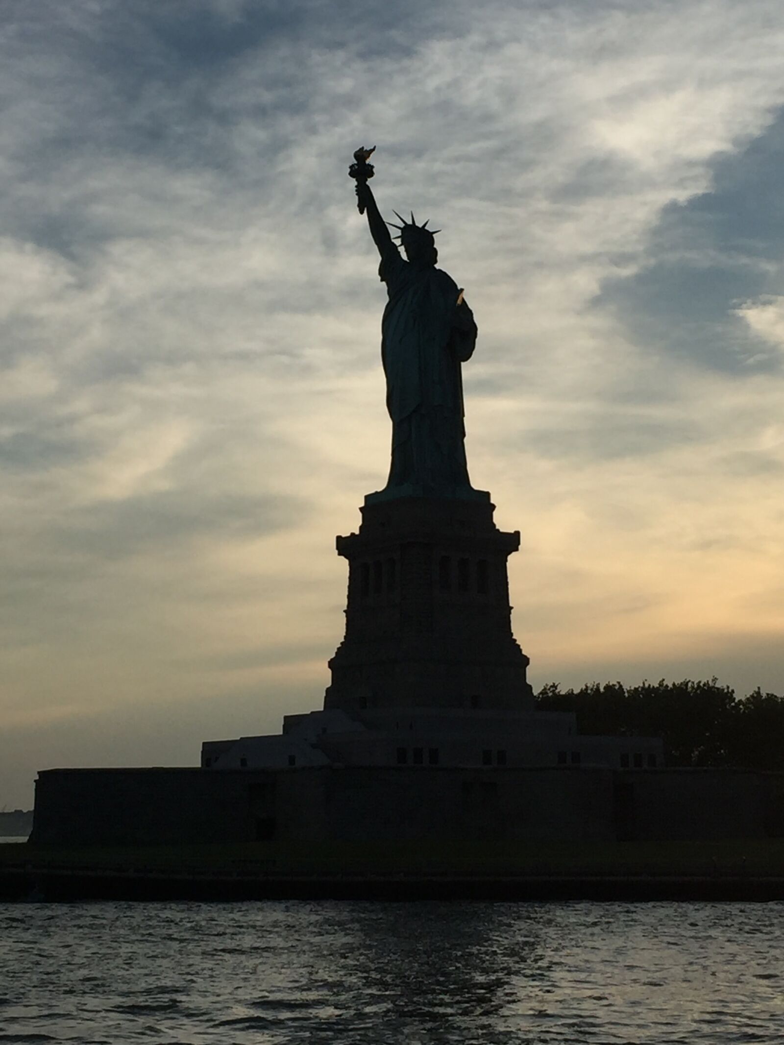 Apple iPhone 6 Plus sample photo. Statue of liberty, new photography
