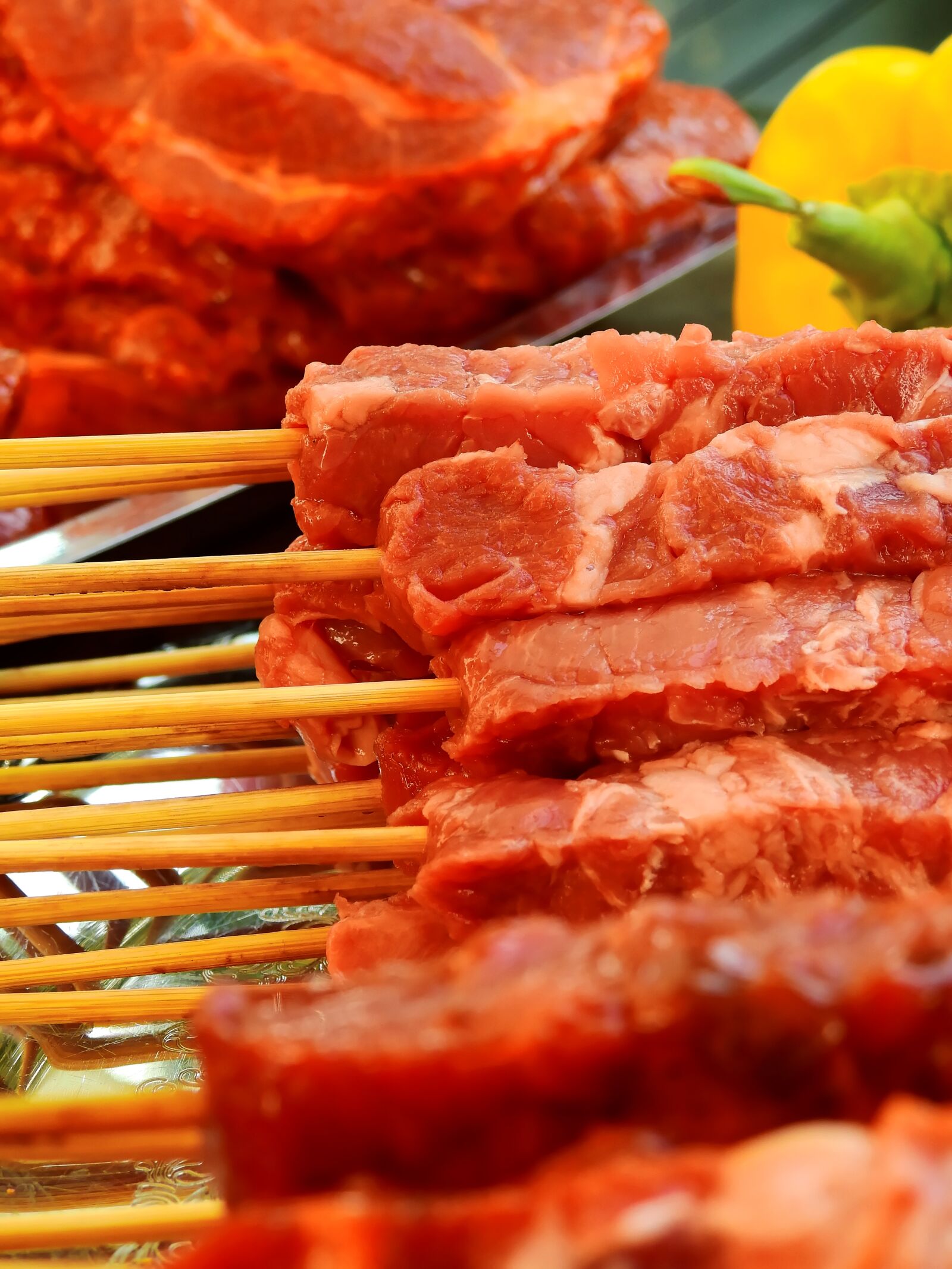 Nikon Coolpix P900 sample photo. Meat, raw, tasty photography