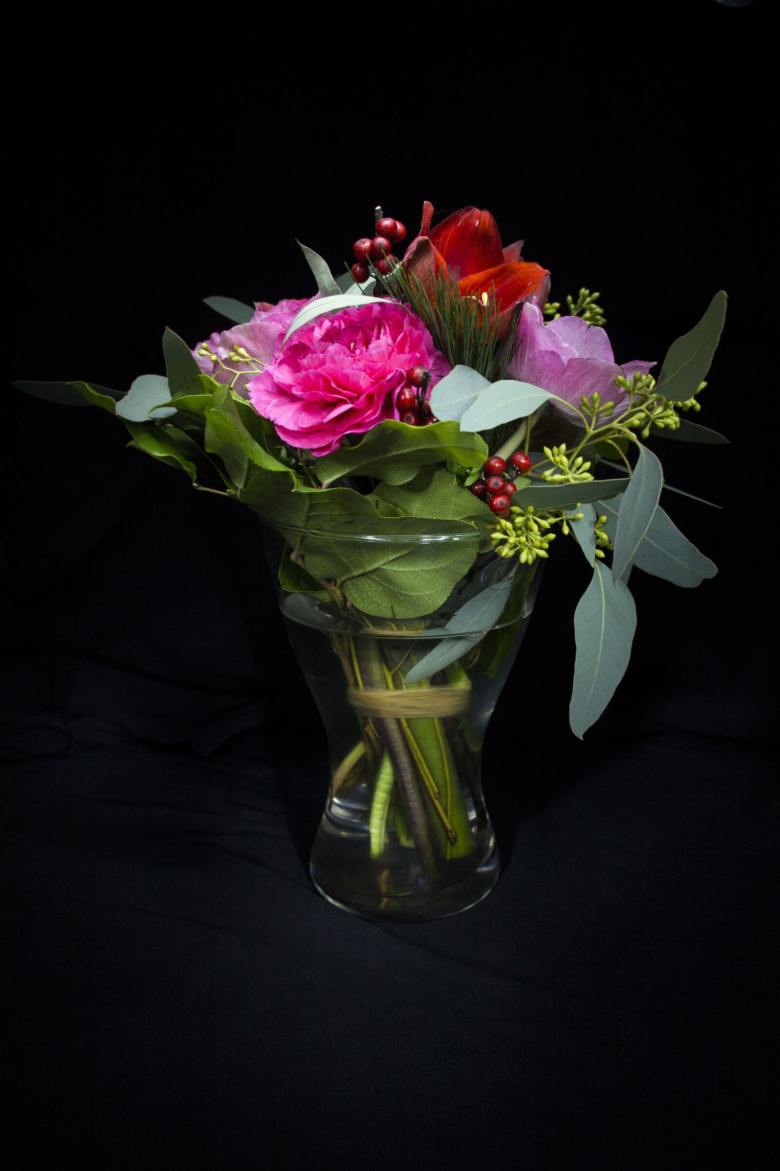 Canon EOS 700D (EOS Rebel T5i / EOS Kiss X7i) sample photo. Flowers, bouquet, composition photography