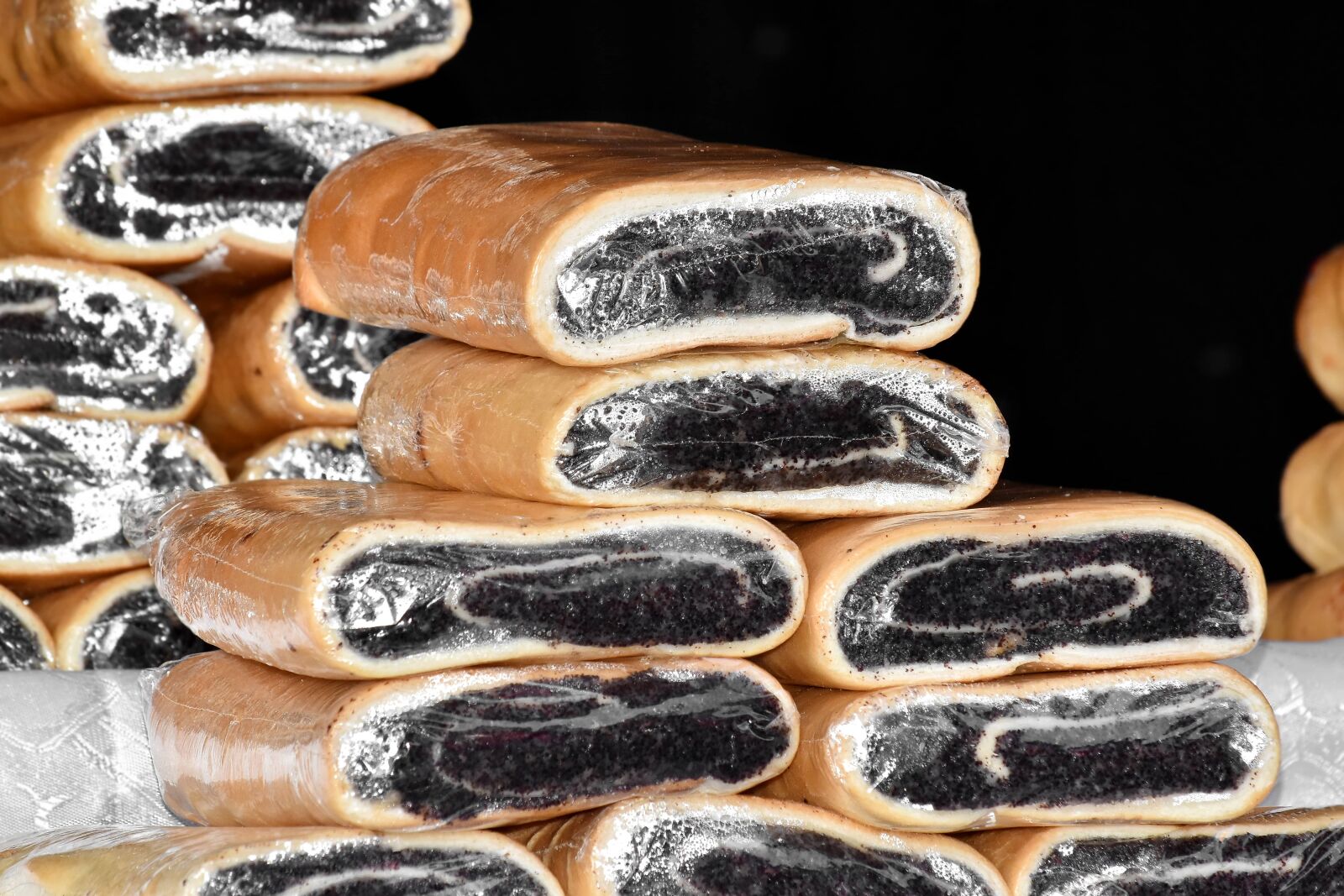 Nikon D5500 sample photo. Baked goods, black, cookies photography