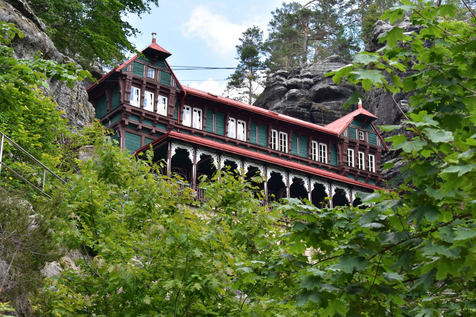 Nikon D3400 sample photo. Nature, building, architecture photography