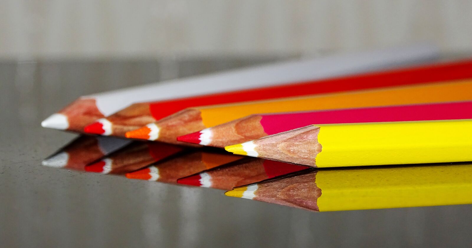 Sony Cyber-shot DSC-HX400V sample photo. Colored pencils, color, reflection photography