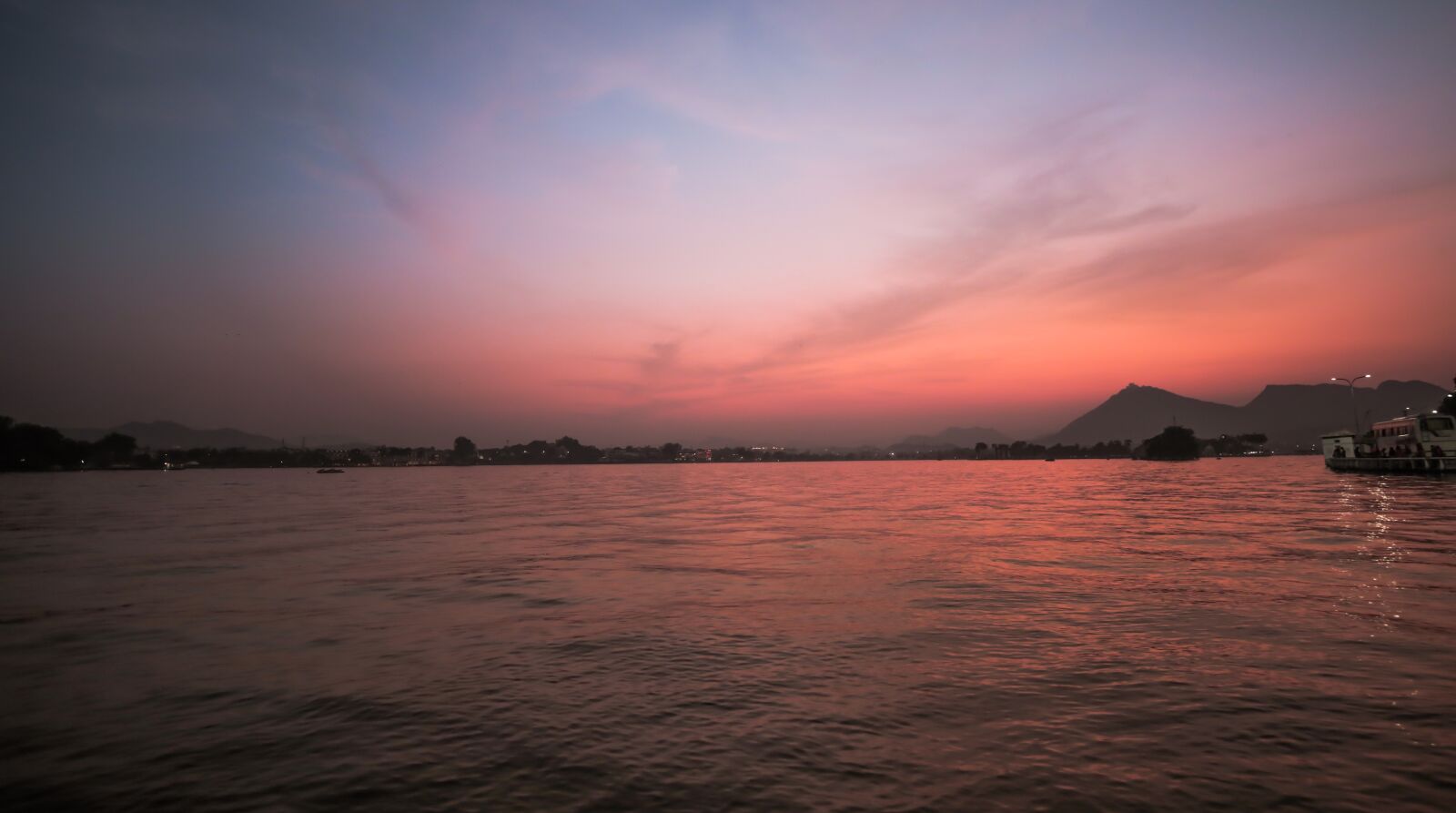 Canon EOS 5D Mark IV sample photo. India, travel, sunset photography