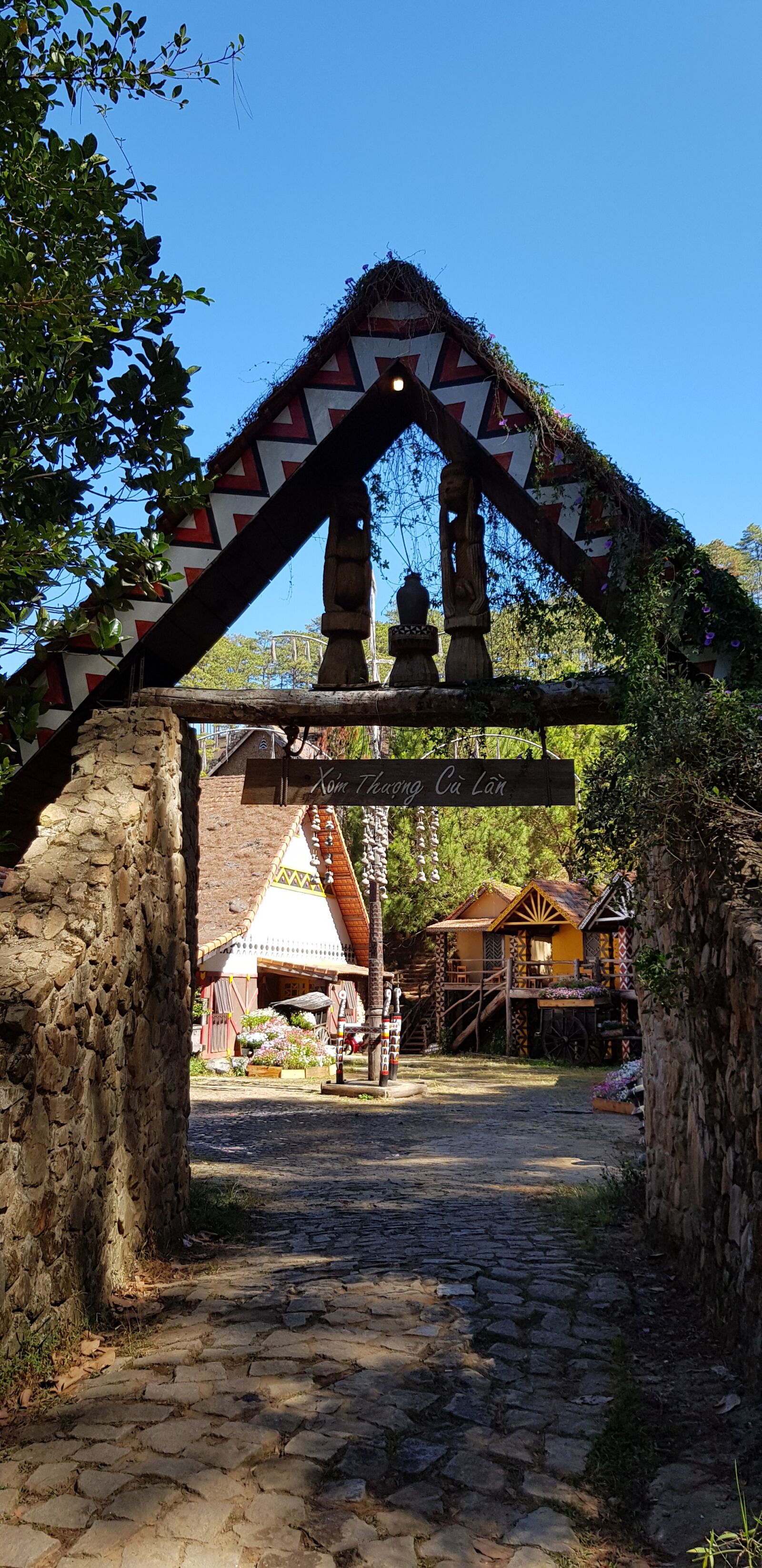 Samsung Galaxy S8+ sample photo. Dalat cu lan village photography