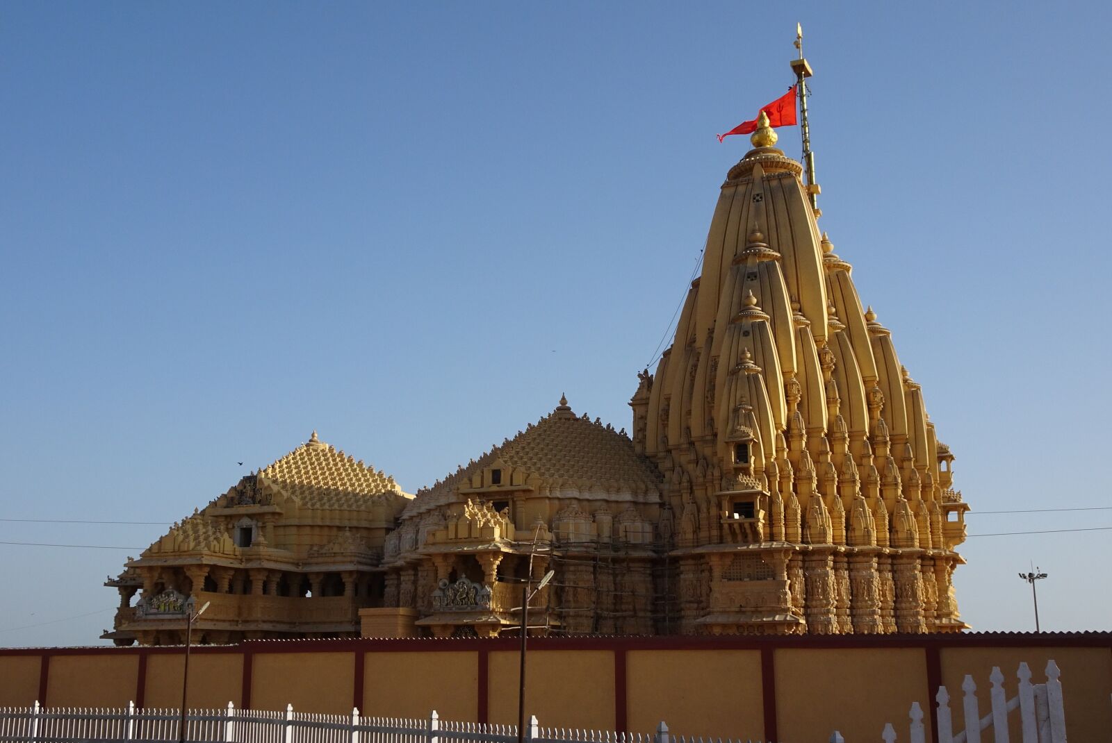 Sony Cyber-shot DSC-HX90V sample photo. Temple, somnath, architecture photography