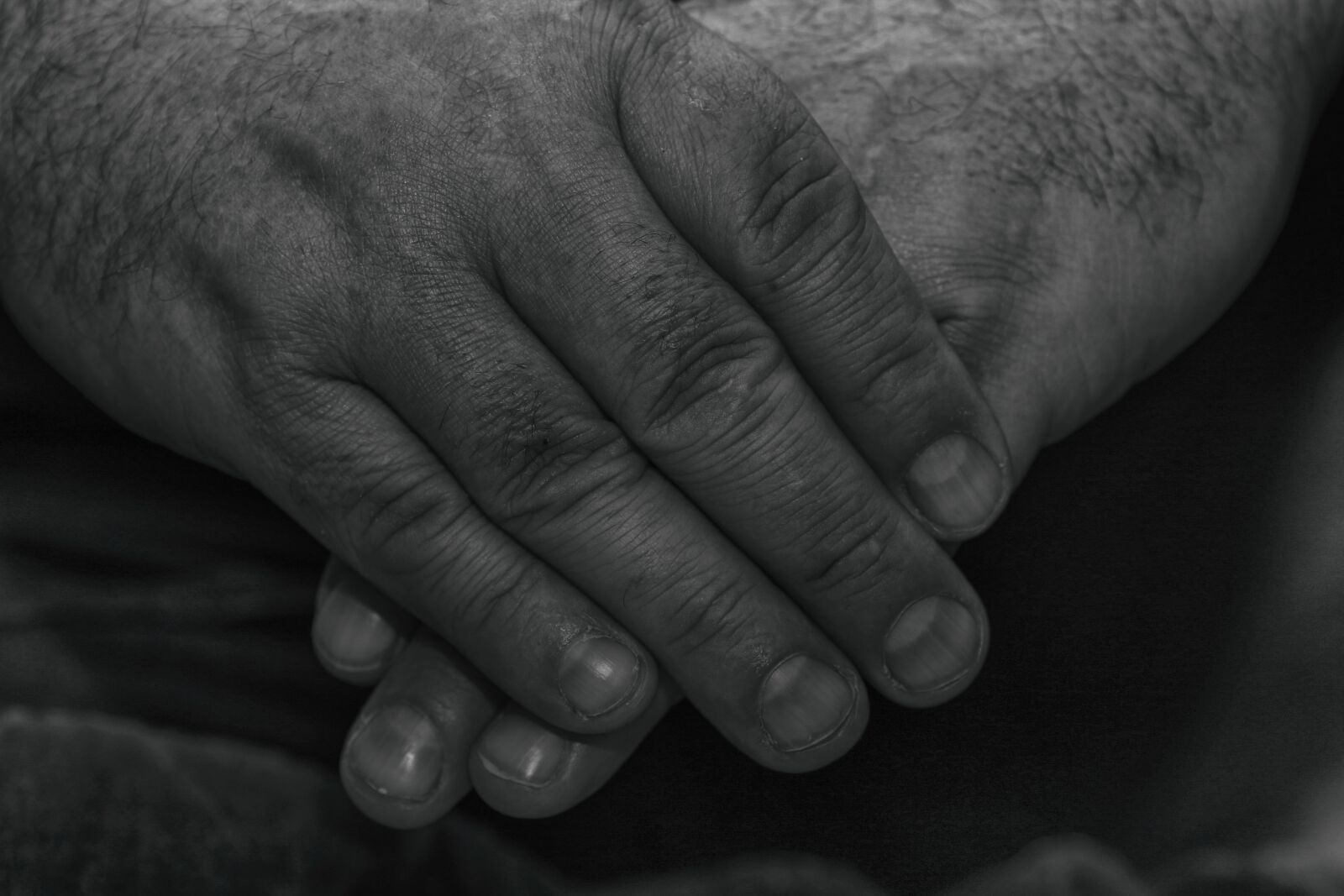 Canon EOS 7D Mark II sample photo. People, adult, hand photography