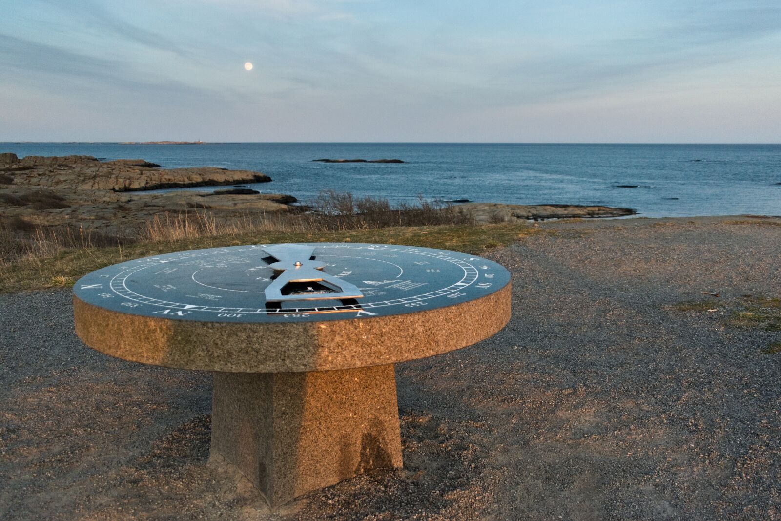 Nikon D3500 sample photo. Nature, compass, travel photography