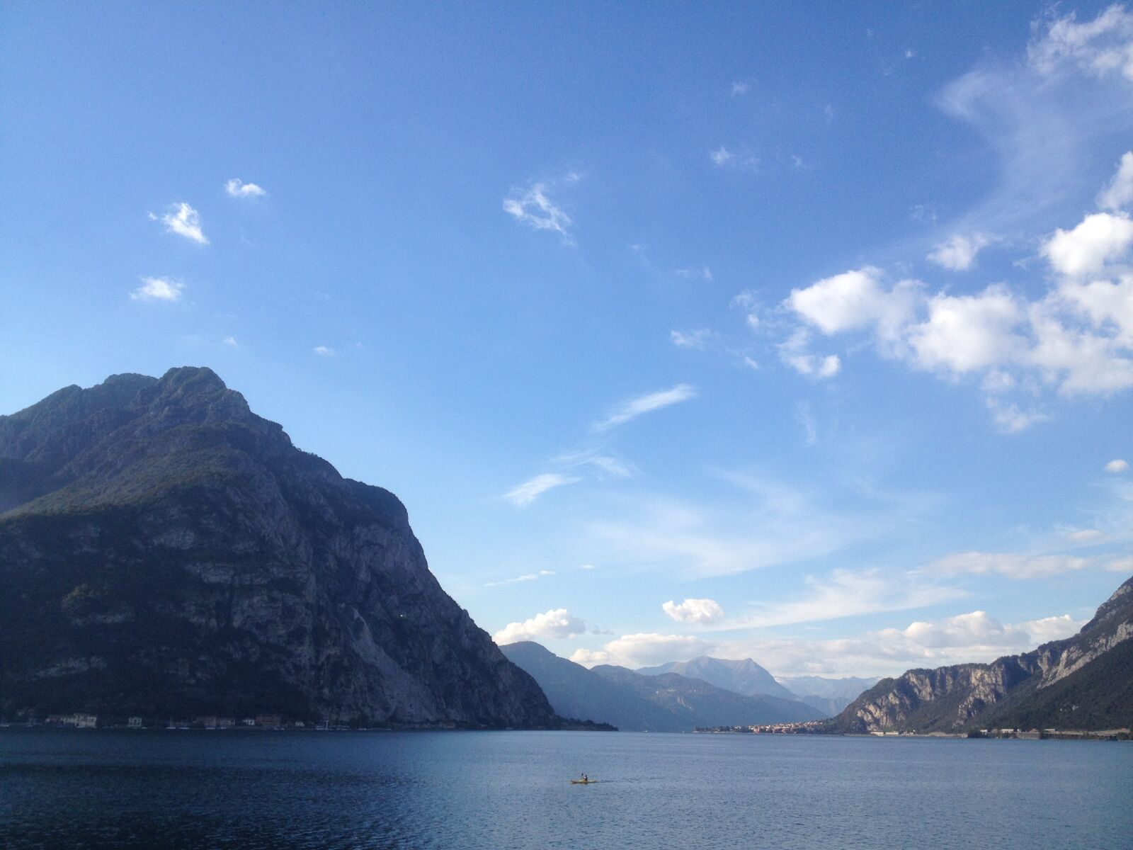Apple iPhone 4S sample photo. Italy, lake, mountains photography
