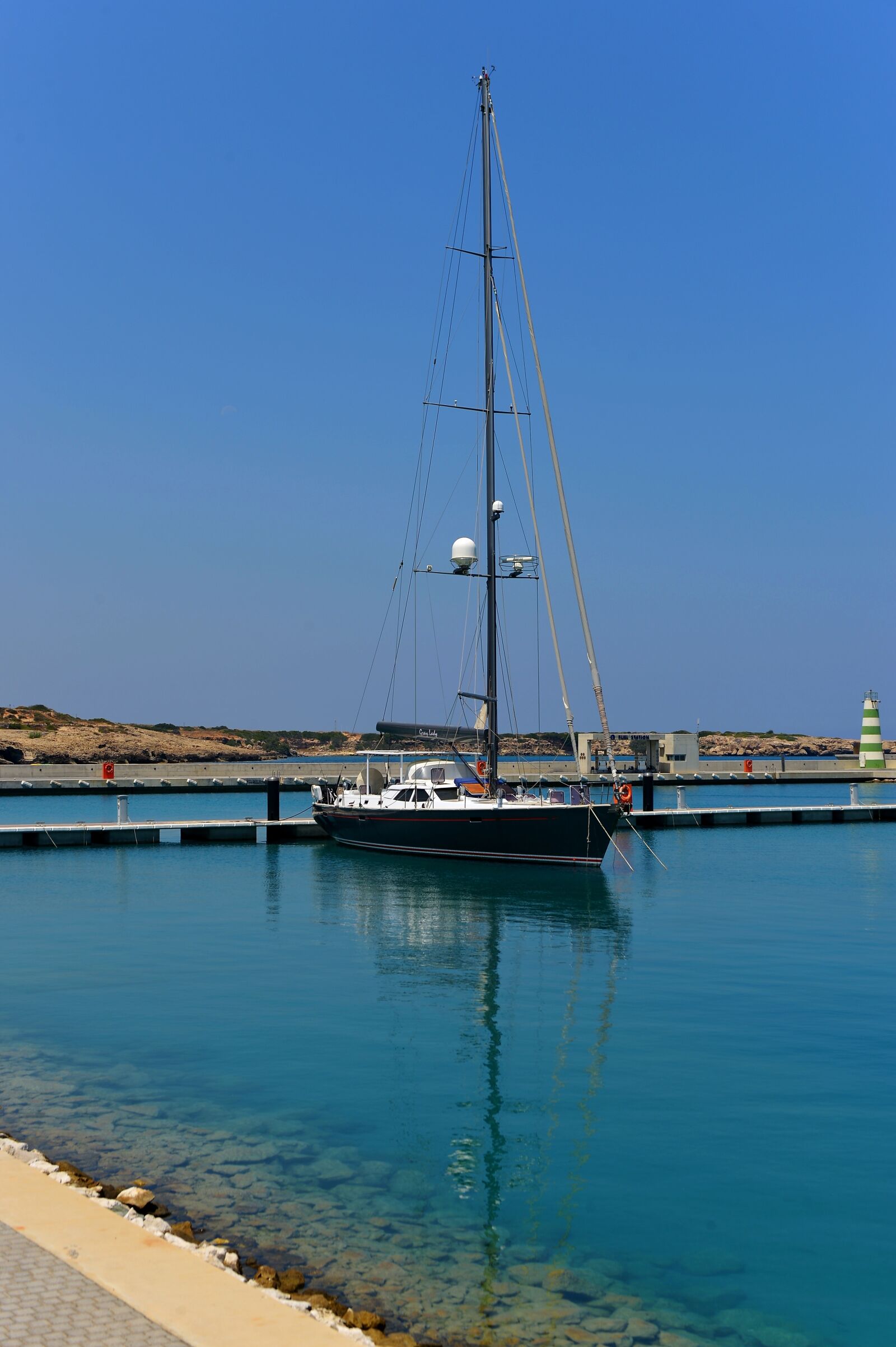 Nikon Df sample photo. Cyprus, korablik, sea photography