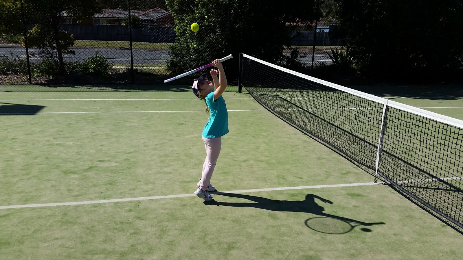 Samsung Galaxy S5 sample photo. Tennis, ball, child photography