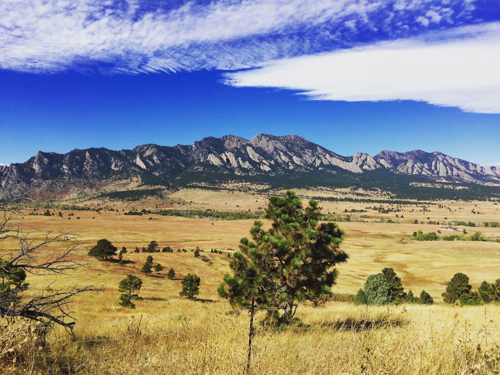 Apple iPhone 6 sample photo. Mountains, landscape, blue sky photography