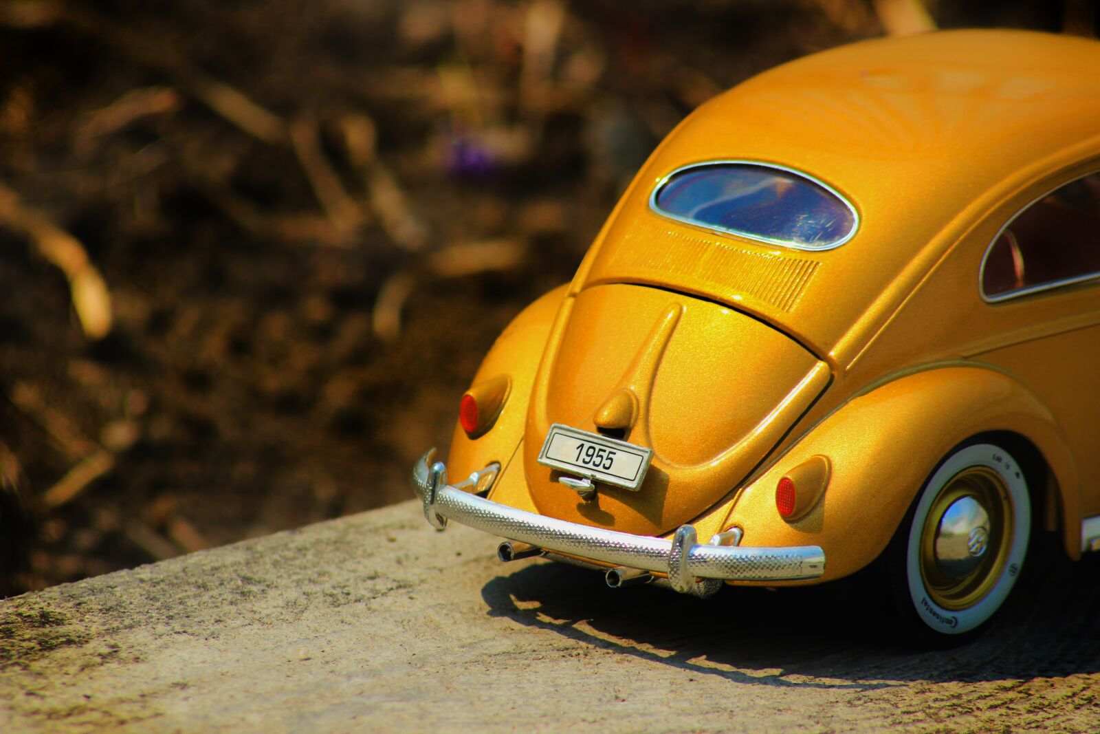 Canon EOS 600D (Rebel EOS T3i / EOS Kiss X5) sample photo. Car, vehicle, automobile photography