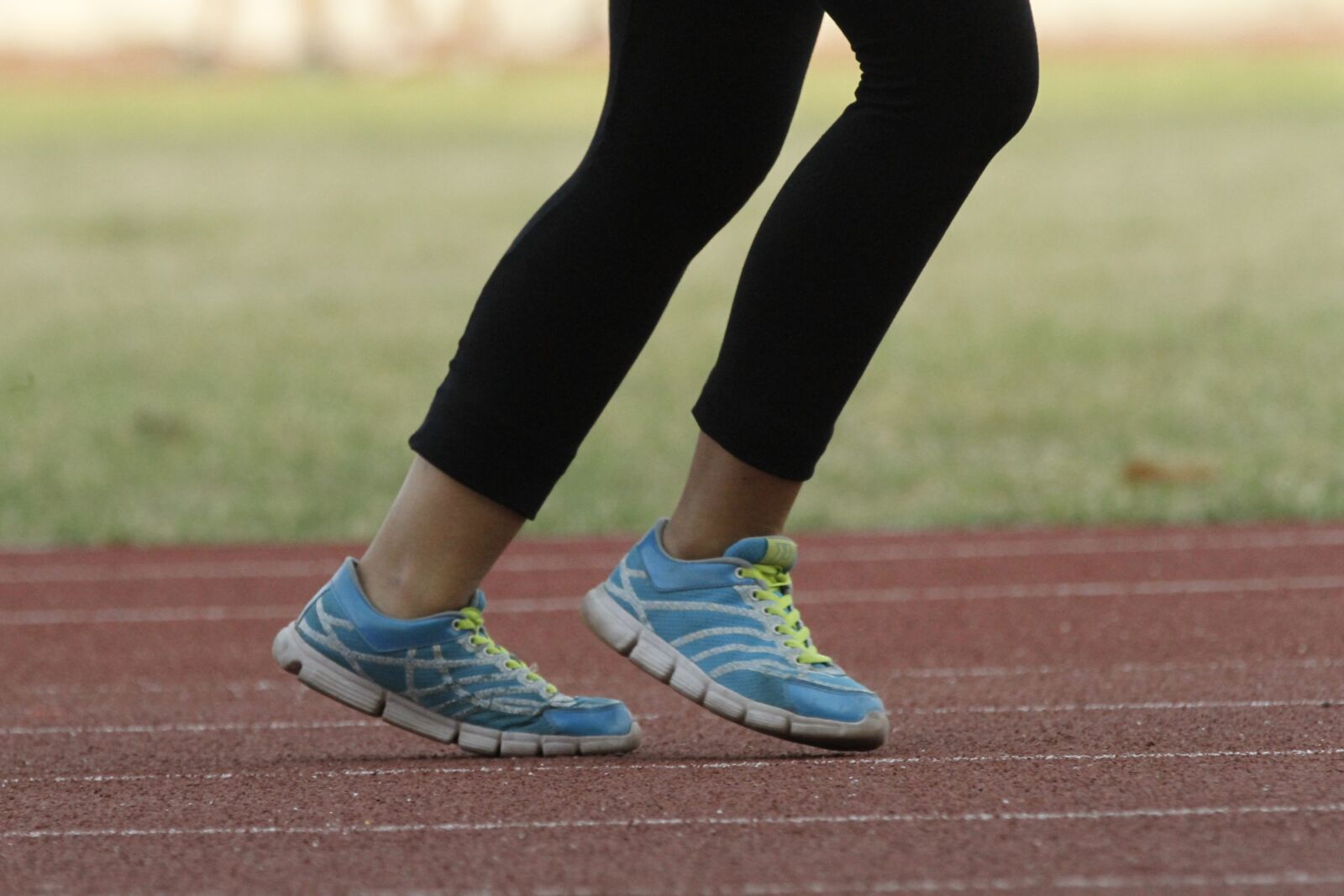 Canon EOS 7D sample photo. Running, walking, sport photography