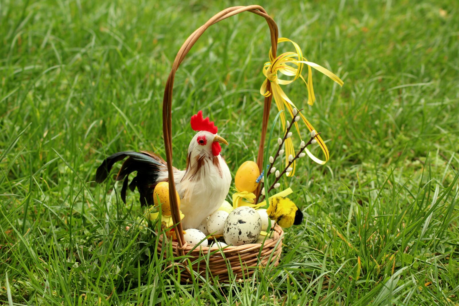 Canon EOS 1200D (EOS Rebel T5 / EOS Kiss X70 / EOS Hi) sample photo. Easter, shopping cart, decoration photography