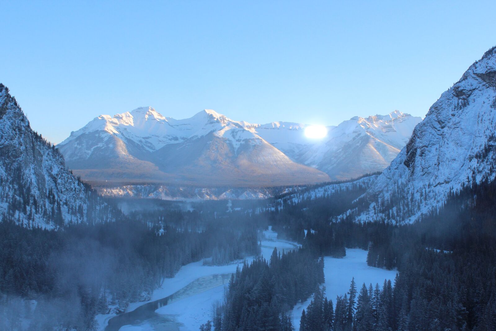 Canon EOS 600D (Rebel EOS T3i / EOS Kiss X5) sample photo. Rocky mountains, canada, banff photography