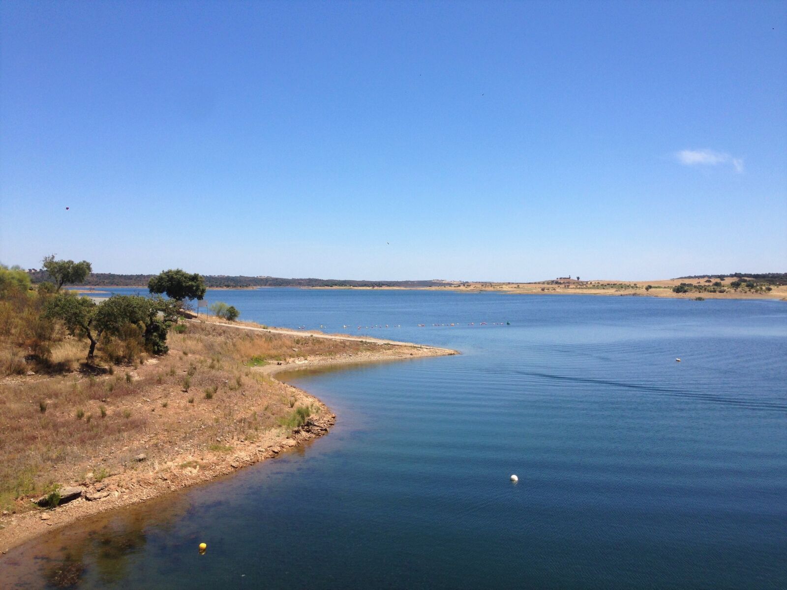iPhone 5 back camera 4.12mm f/2.4 sample photo. Lake, water, blue photography