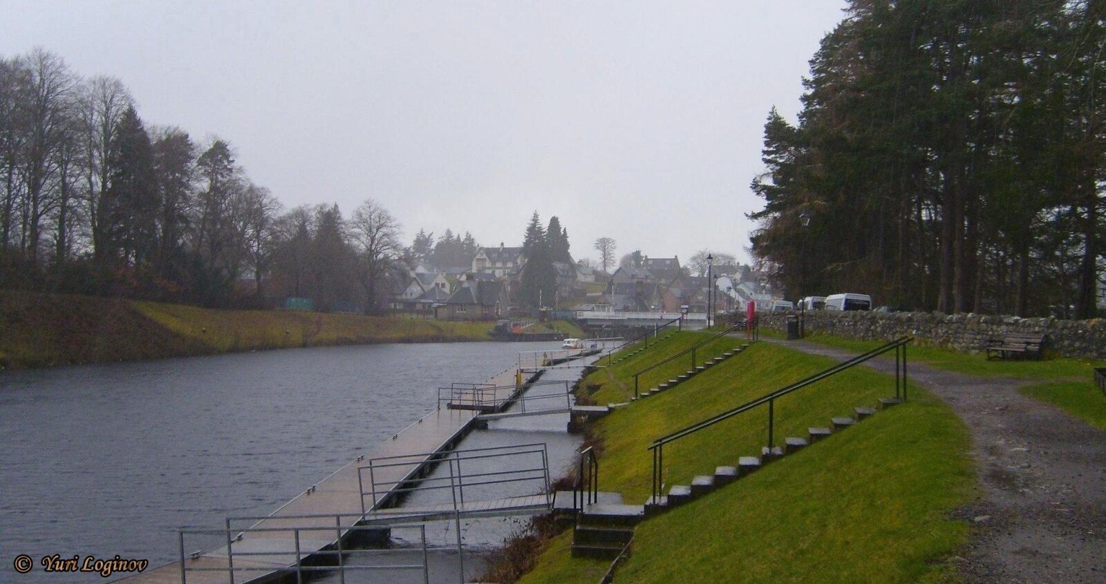 Samsung Digimax S700 / Kenox S700 / Digimax Cyber 730 sample photo. Fort, augustus, grampian, mountains photography