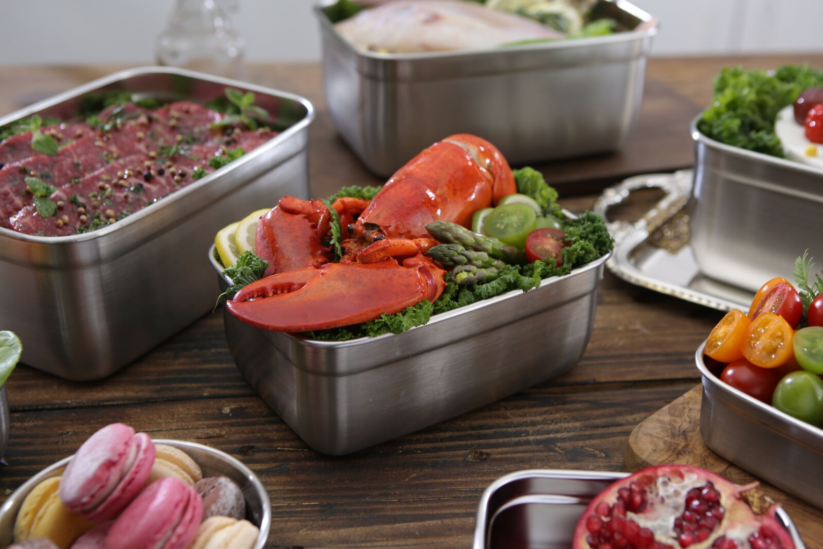 Canon EF 24-70mm F2.8L USM sample photo. Lobsters, stainless steel containers photography