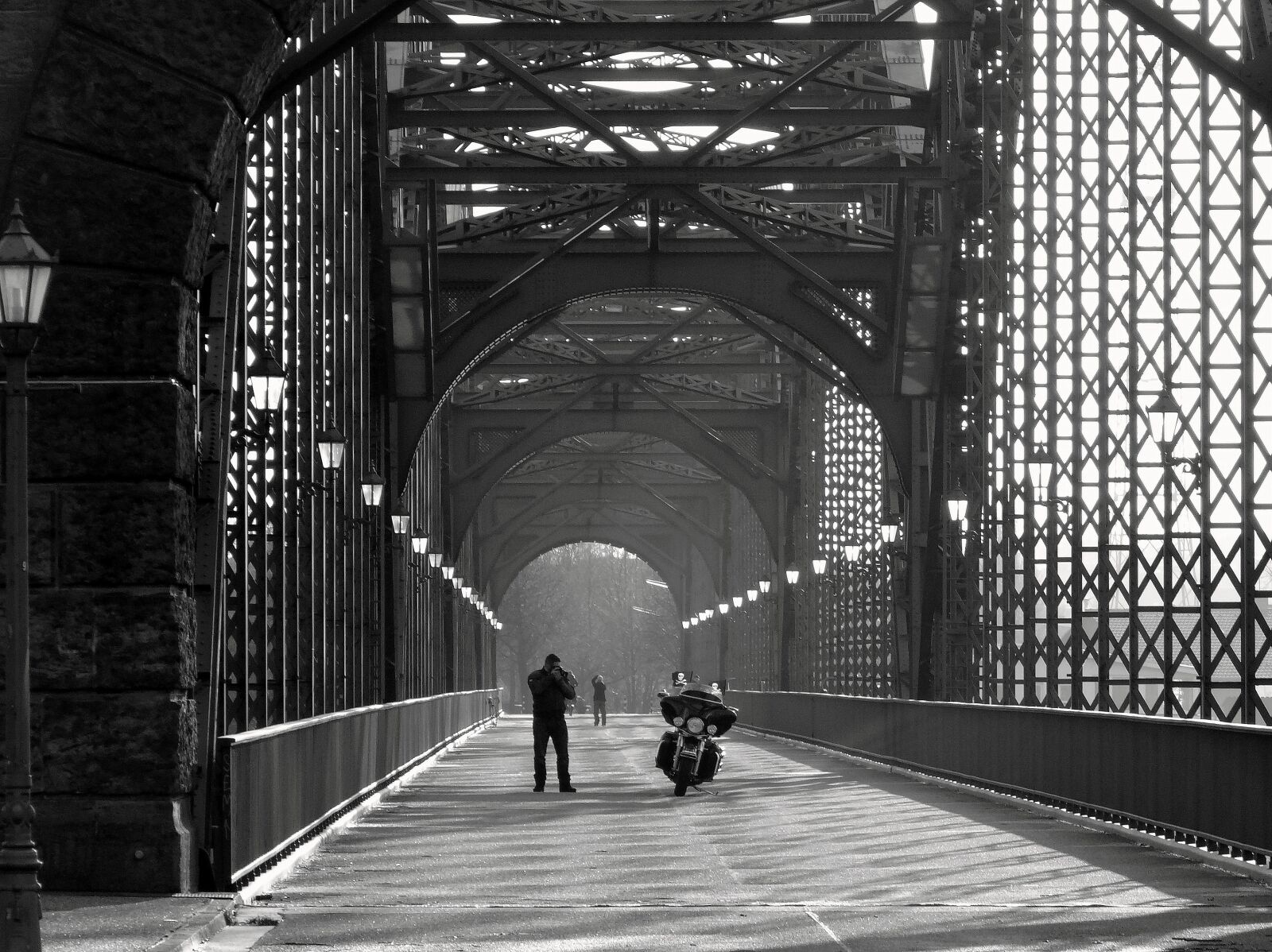 Sony DSC-HX200V sample photo. Motorcycle, elbe bridge, hamburg photography