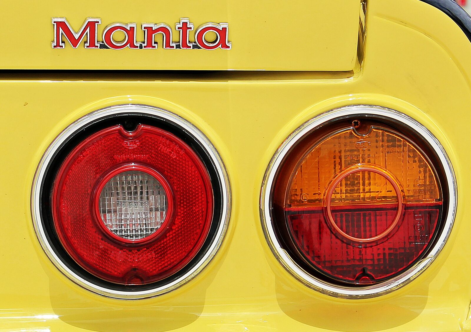 Canon EOS 550D (EOS Rebel T2i / EOS Kiss X4) sample photo. Manta, auto, oldtimer photography