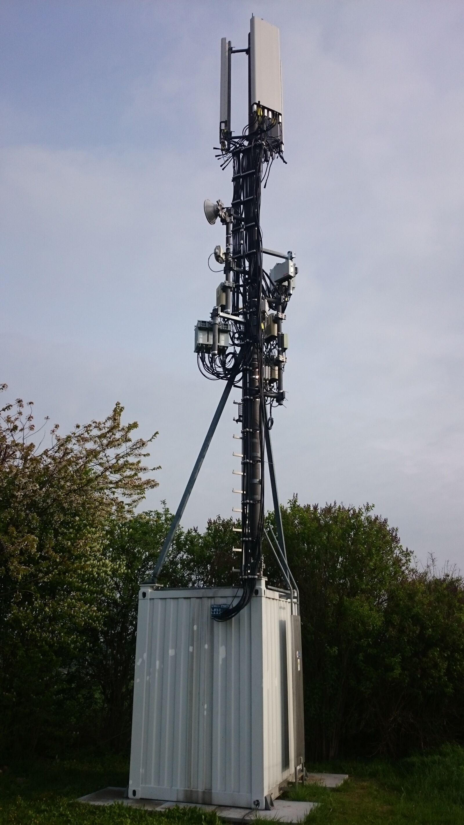 Sony Xperia Z1 Compact sample photo. Radio mast, radio station photography