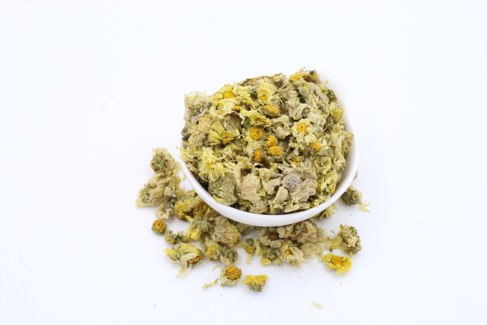 Canon EF-S 18-200mm F3.5-5.6 IS sample photo. Tong flower, chrysanthemum, tea photography